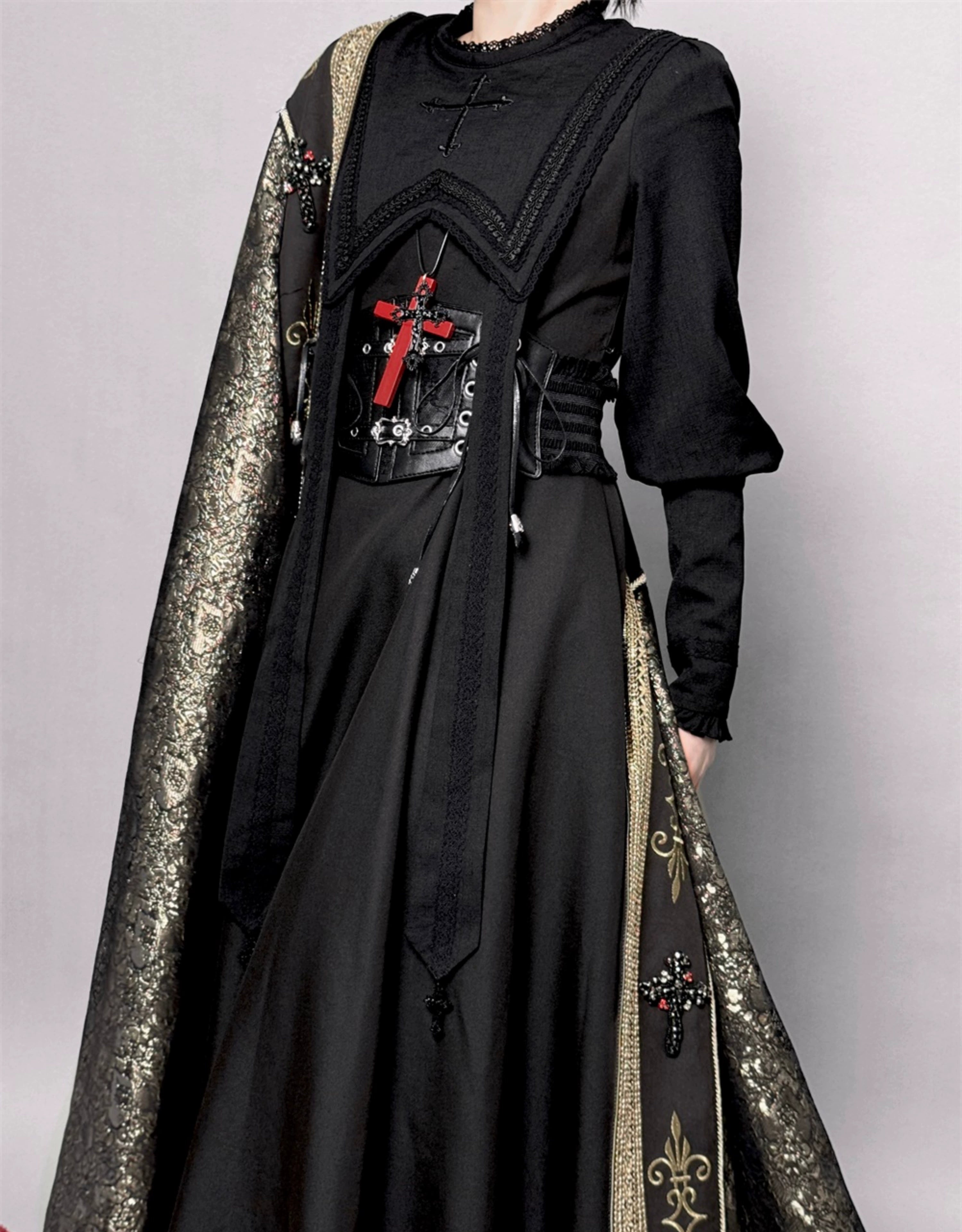 LeMiroir - Moonlit Prayer - Long Nun Lolita Bishop Cape, Cross Details 43661:782496