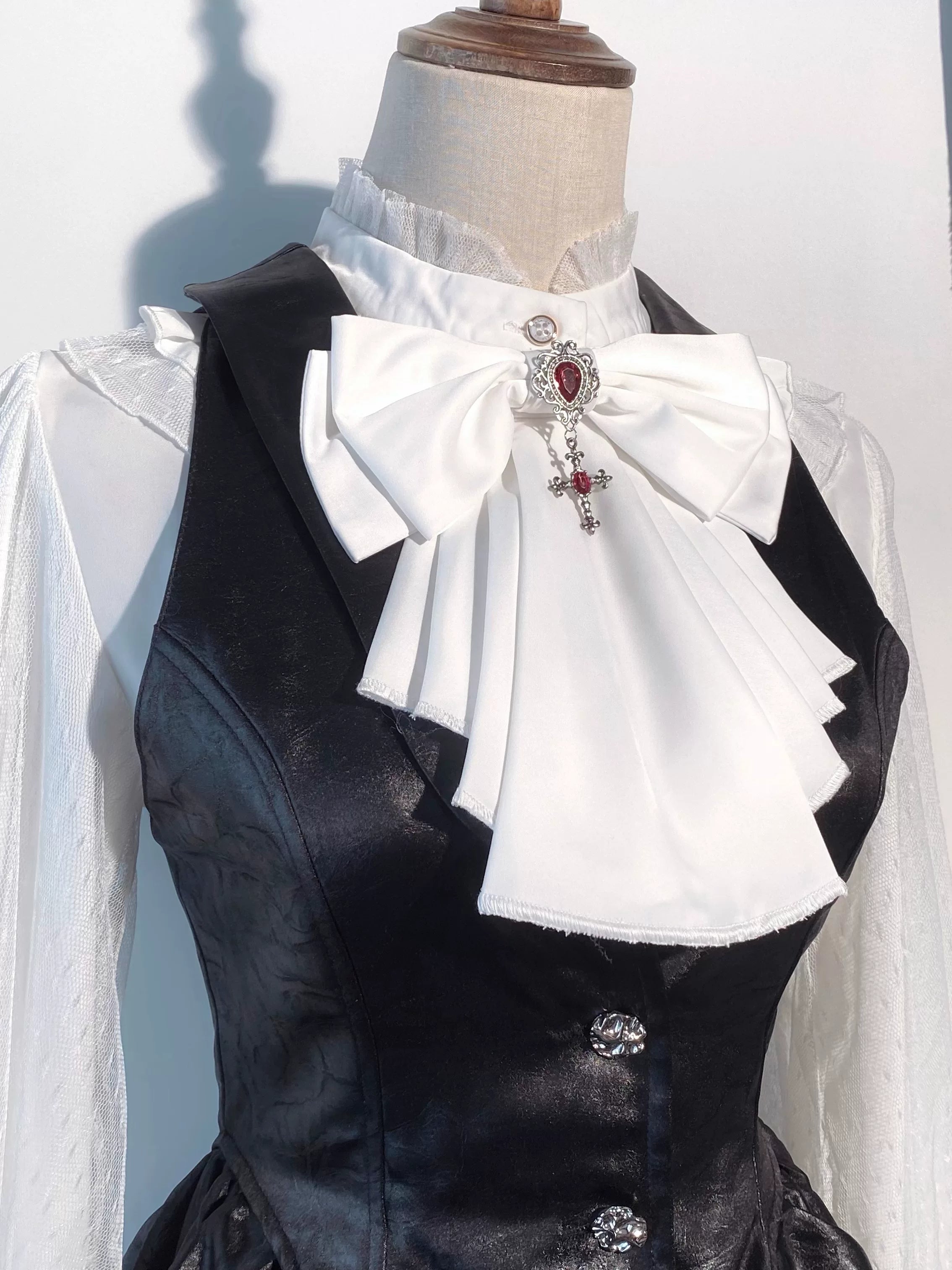 Bone Sword - Gothic Lolita Slim Fit Vest, Bone-sword Embroidery White - Jabot Only (one size) - in stock S