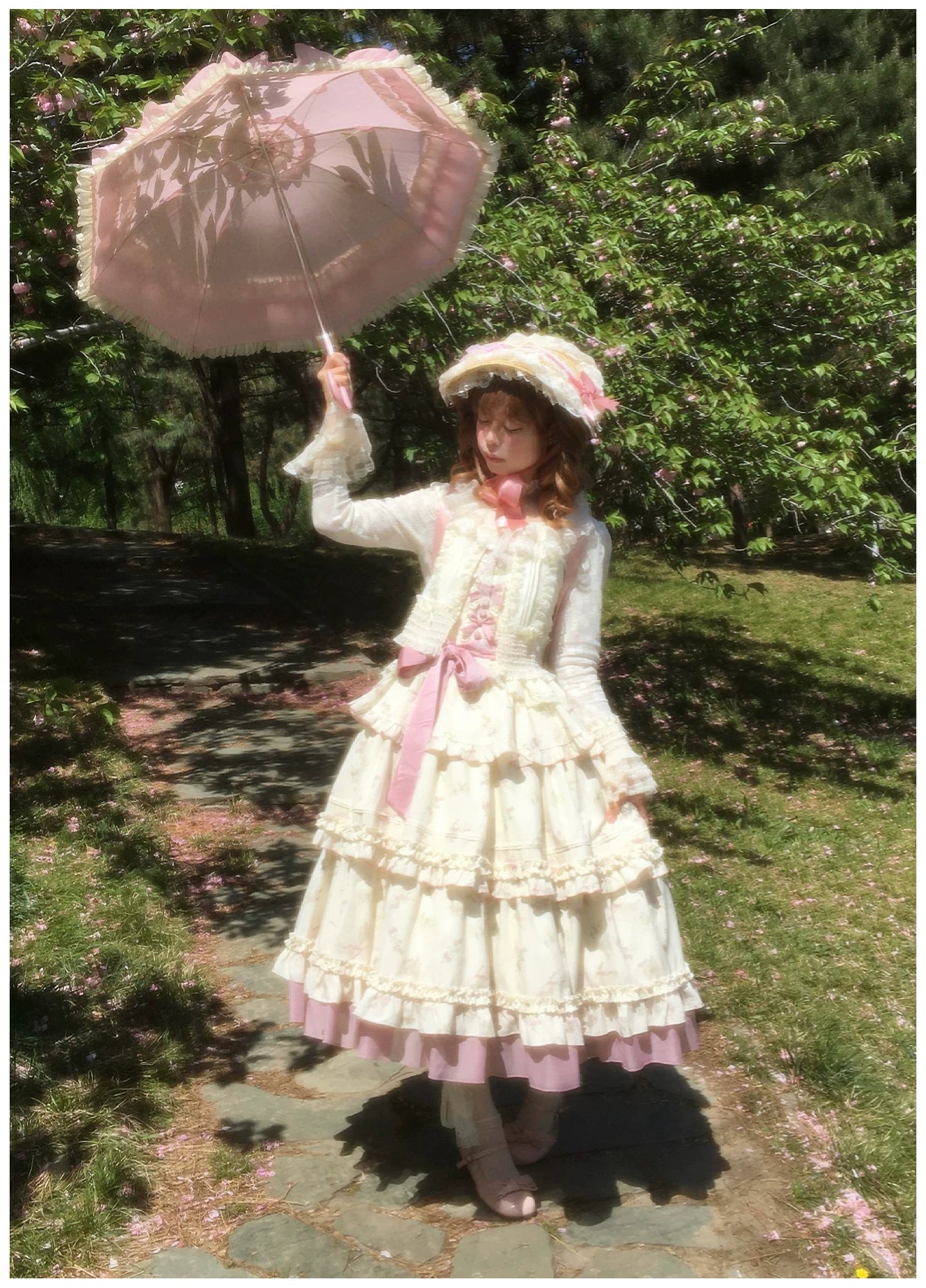 Fragrant Reminiscence - Classic Lolita Embroidered Collar Dress, Bellflower Print
