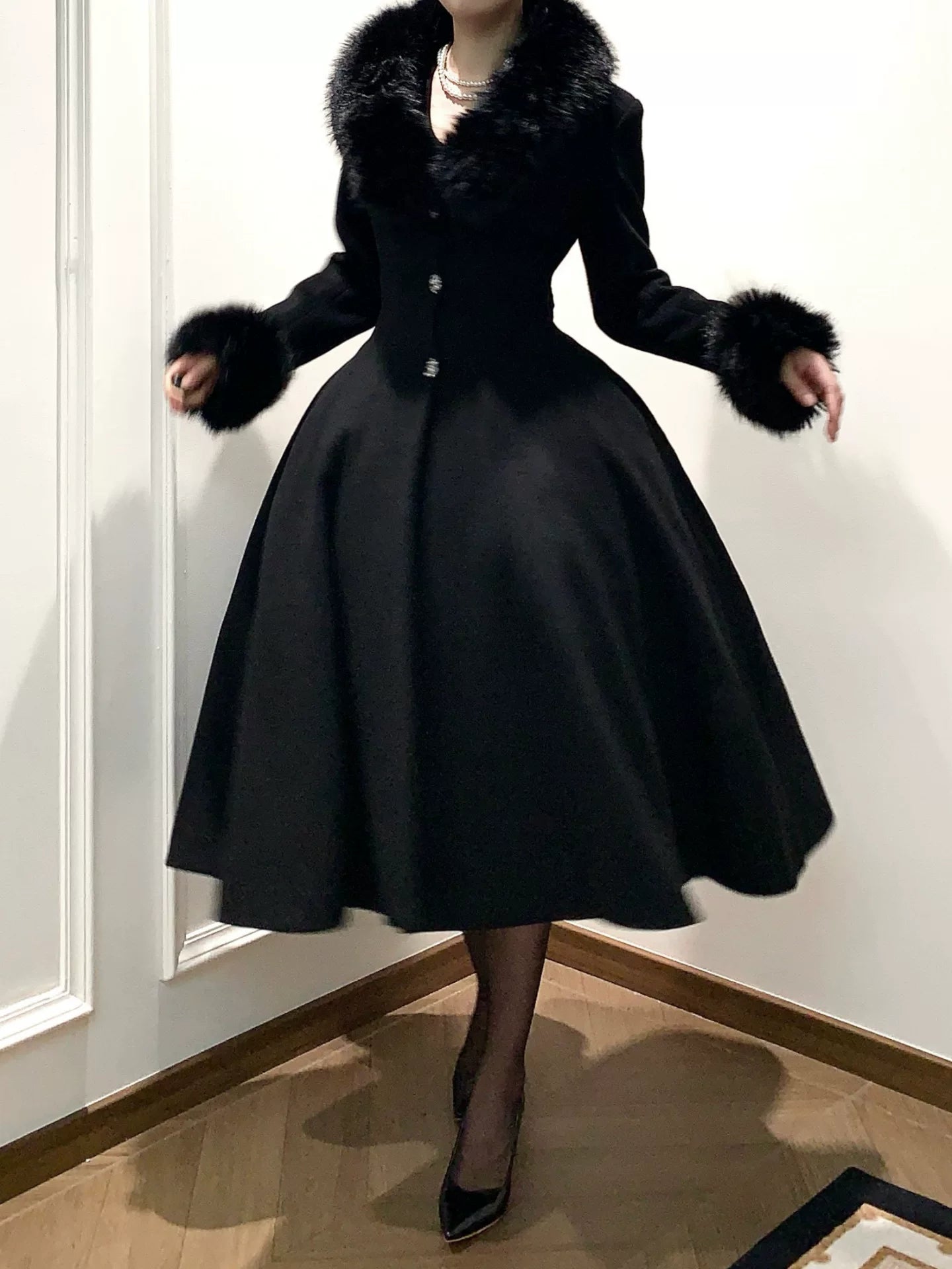Black Mamba - Winter Elegant Lolita Coat, Detachable Fur Collar