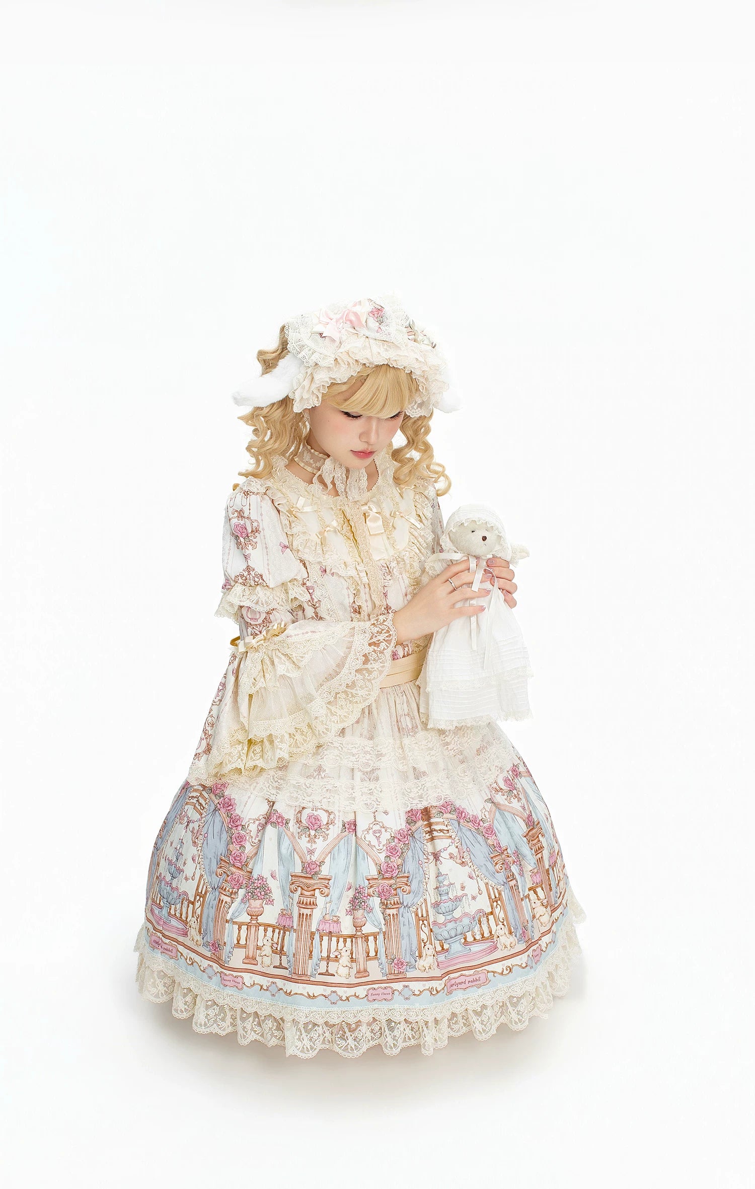Wandering Rabbit's Palace - Doll-like Classic Lolita Palace Print OP Dress with Lace