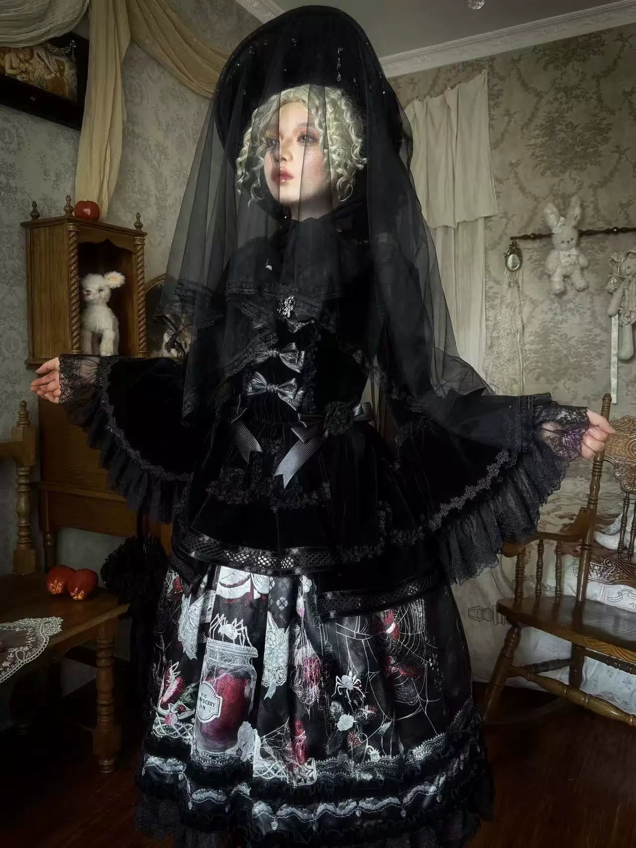 Monster Strawberry Hunt - Gothic Lolita Strawberry Printed Velvet Dress Set 45737:859899