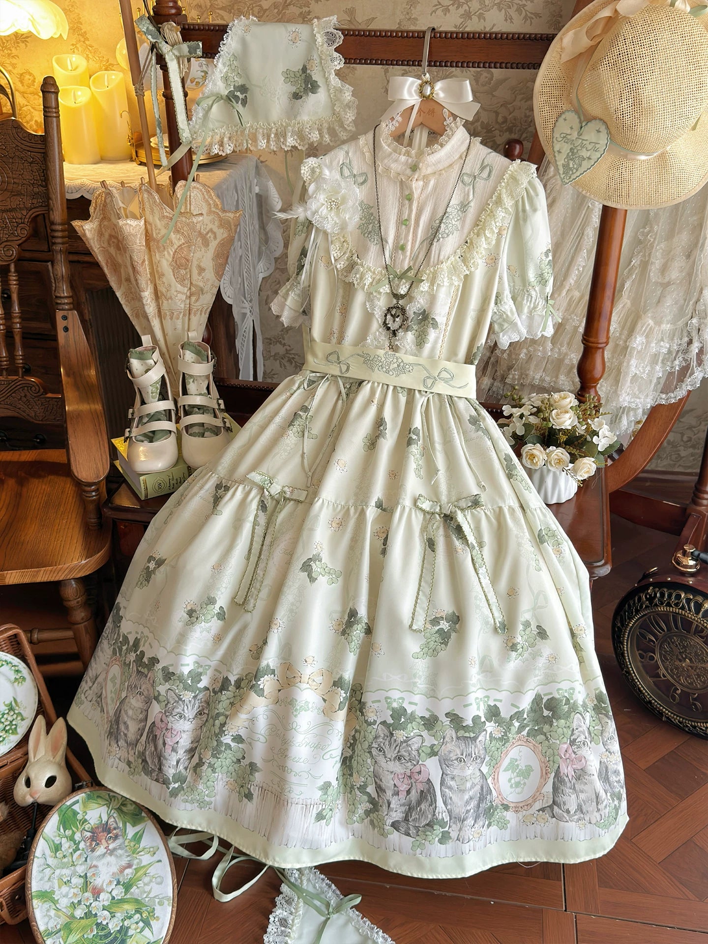 Grape Garden Cat - Classic Lolita Printed JSK Dress, Short Sleeve OP
