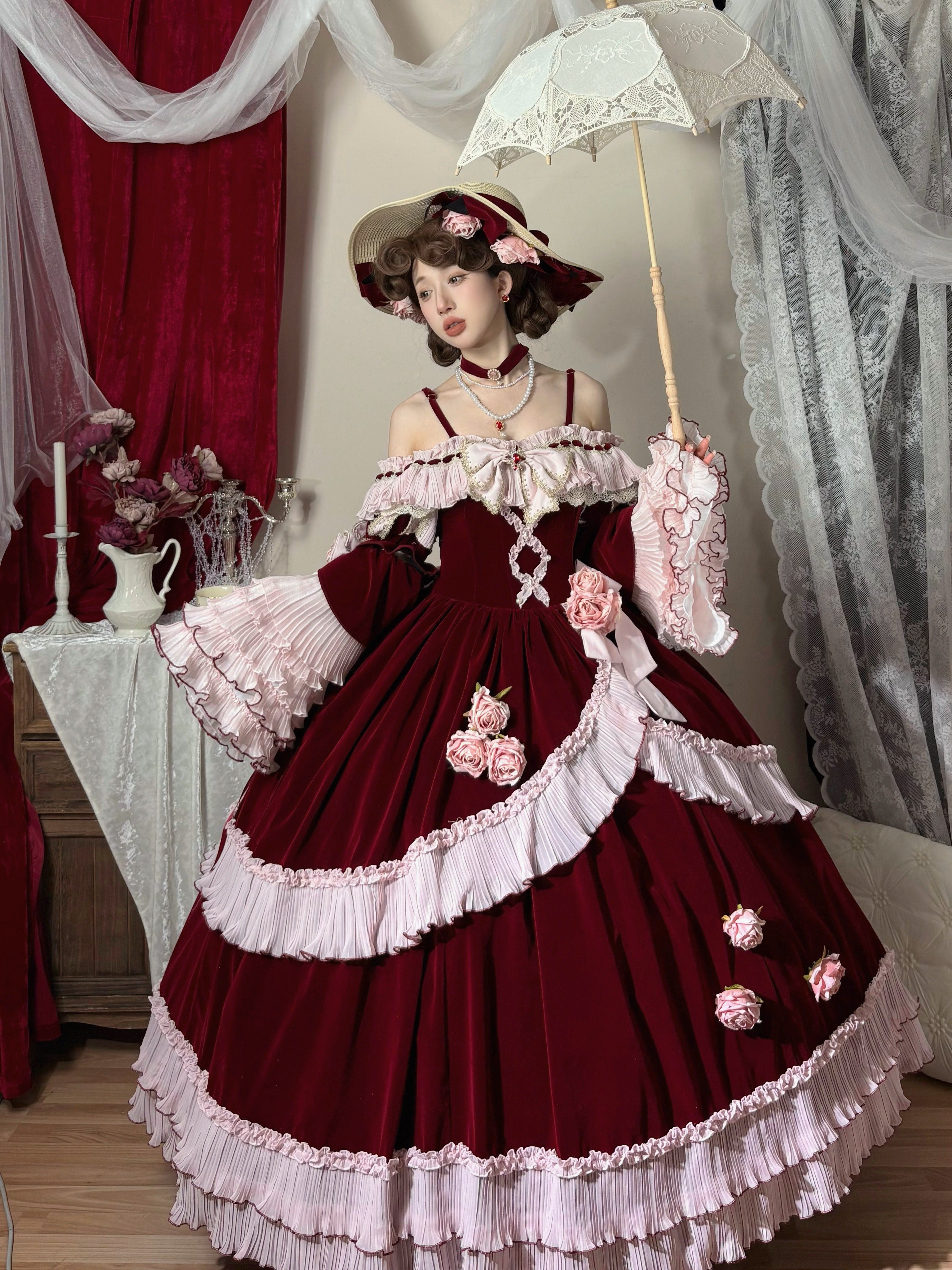 Meowing and fruity - Rose Ode - Retro Elegant Lolita Satin OP with Rose Decorations