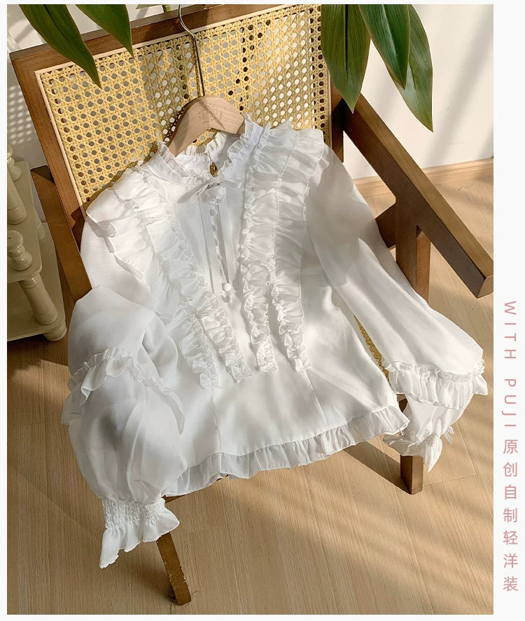 Miss Laura - Versatile Classic Lolita Blouse, Lattern Sleeves 44703:819362