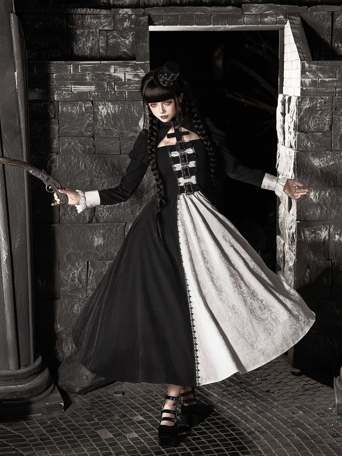 Klein - Black and White Gothic Lolita OP Dress Set, Metal D-rings 45996:871448