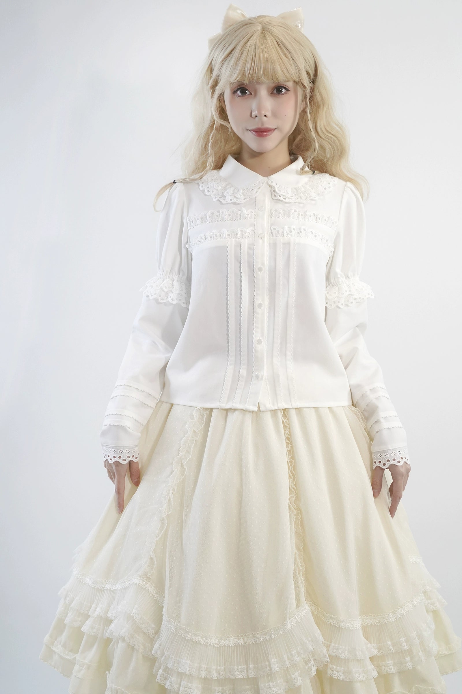 Little Dipper - Cherry Xiaobei - Daily Lolita Splicing Sleeve Lace Shirt M off-white with splicing sleeves