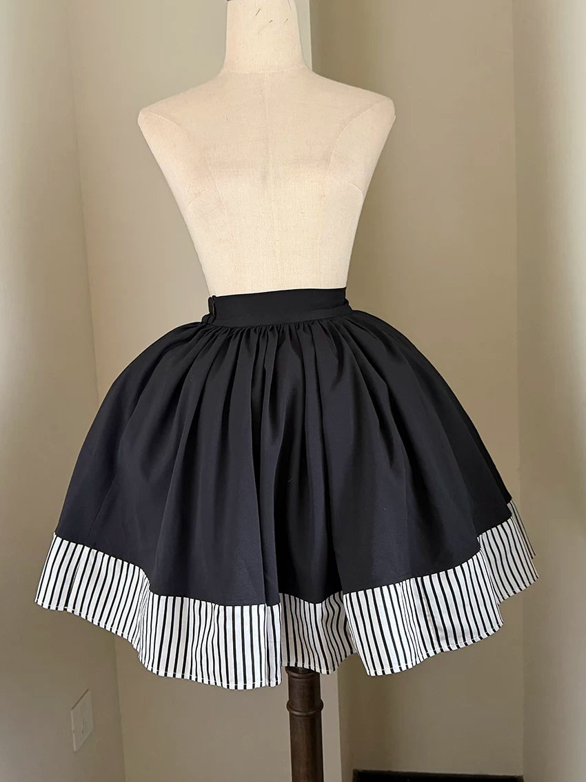 Laura's Reply - Gothic Lolita Black Skirt with Striped Hem White Stripe Skirt S