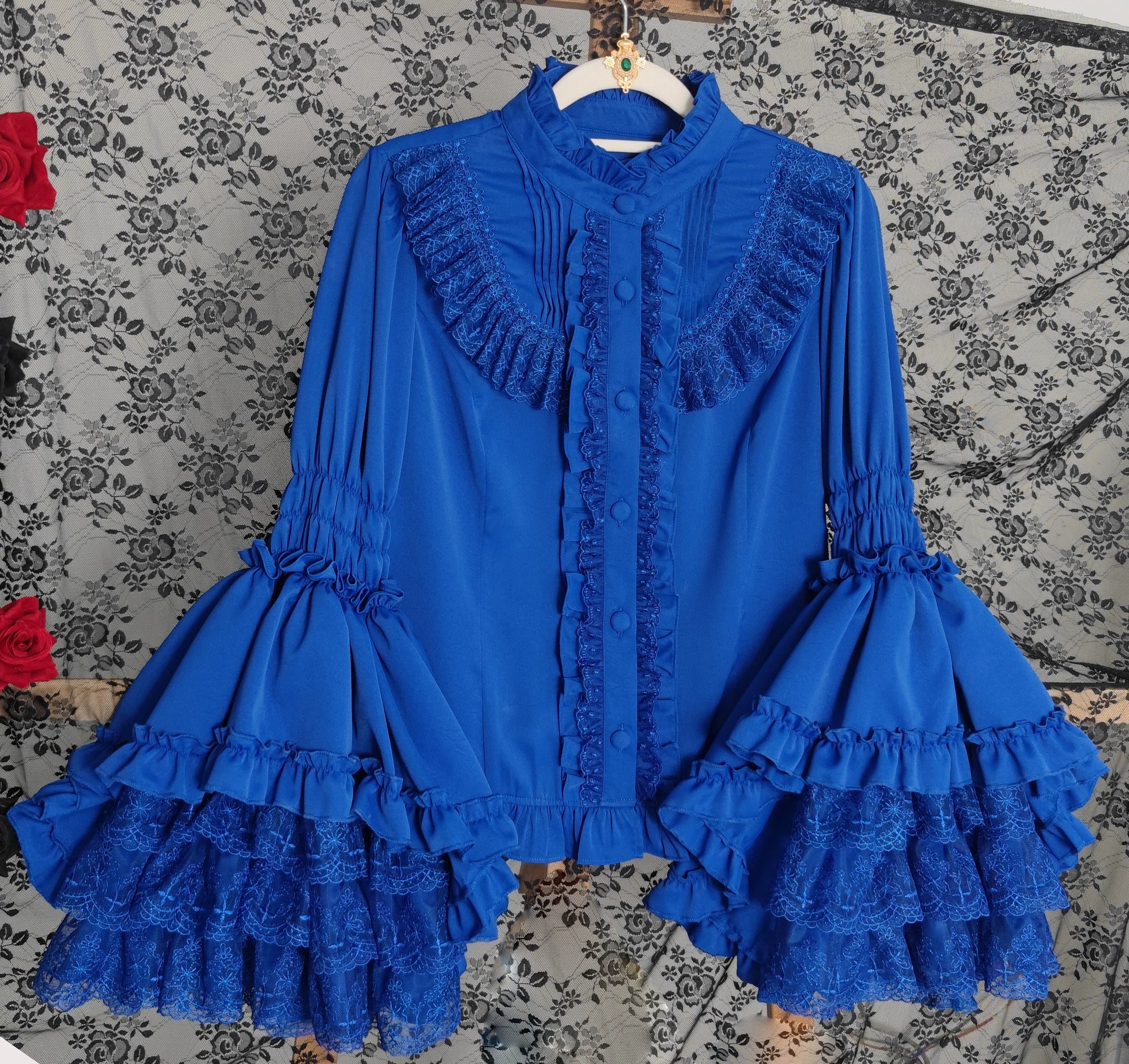 Twilight Zone - Gothic Lolita Blouse, Lace Hime-sleeve Klein Blue XS