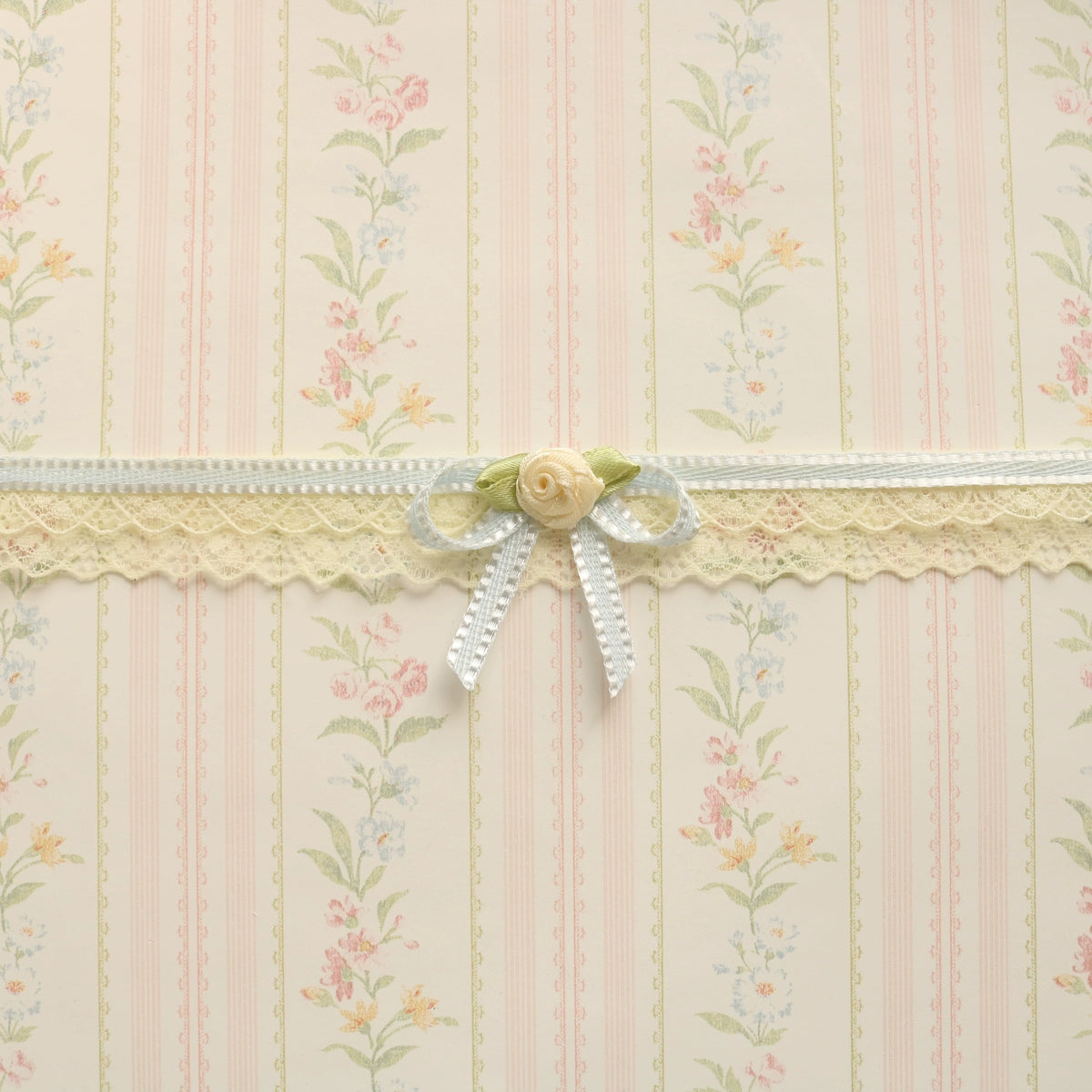 Creamy Bubbles~Sweet Lolita Choker Vintage Lace Rose Handmade Necklace 36896:545616