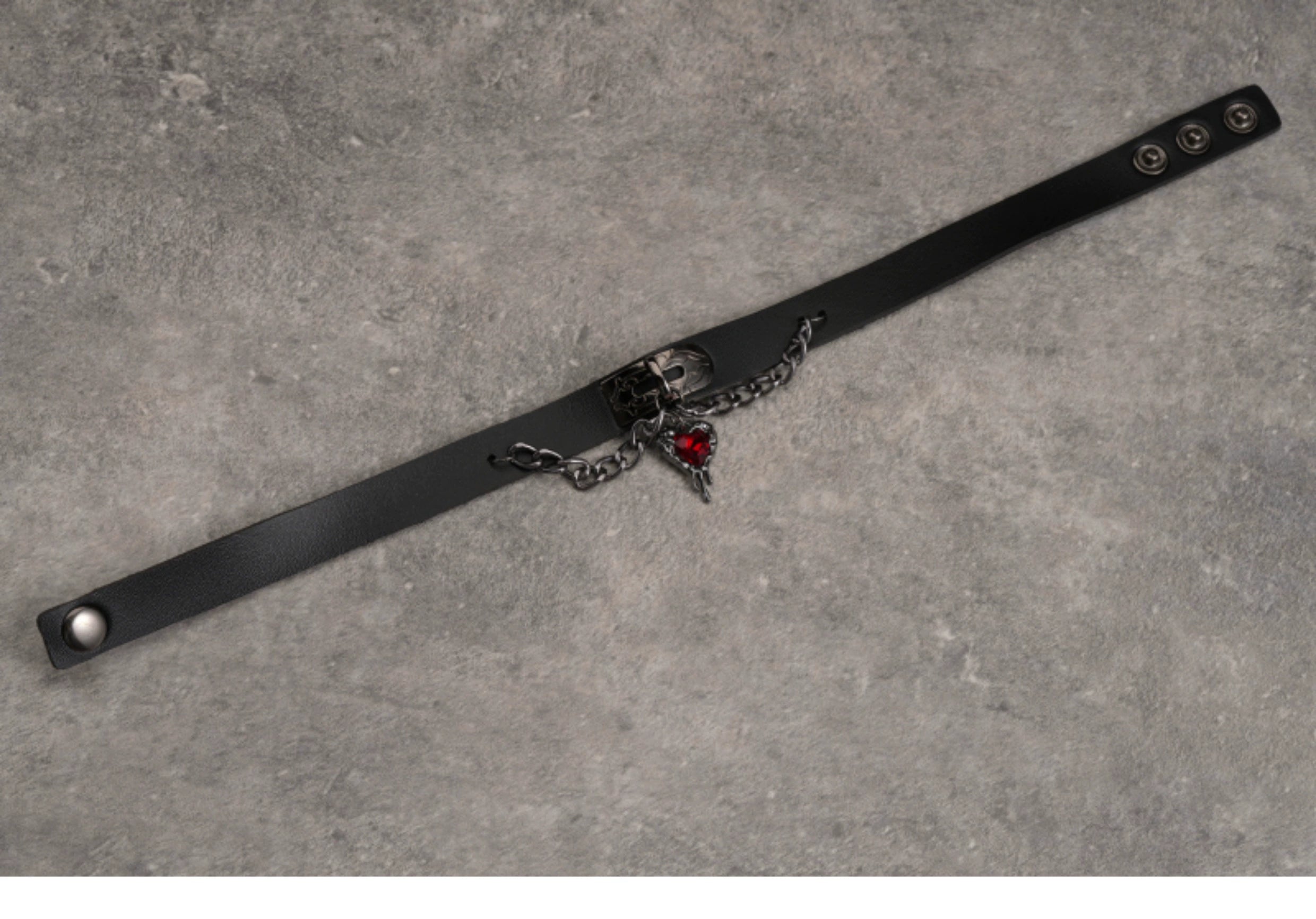 Strange Sugar~Gothic Lolita Choker Faux Leather Heart Pendant Necklace 36642:530642