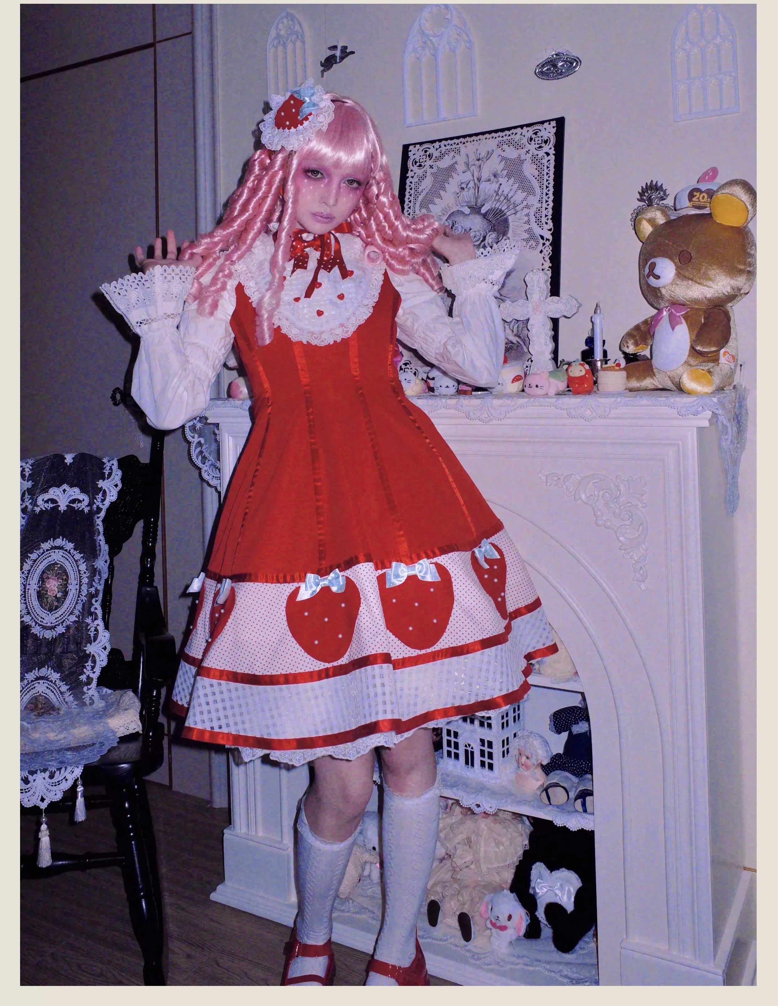 The Weird Strawberry Lady - Old School Lolita JSK, Hand-Studded Strawberry 45165:837761