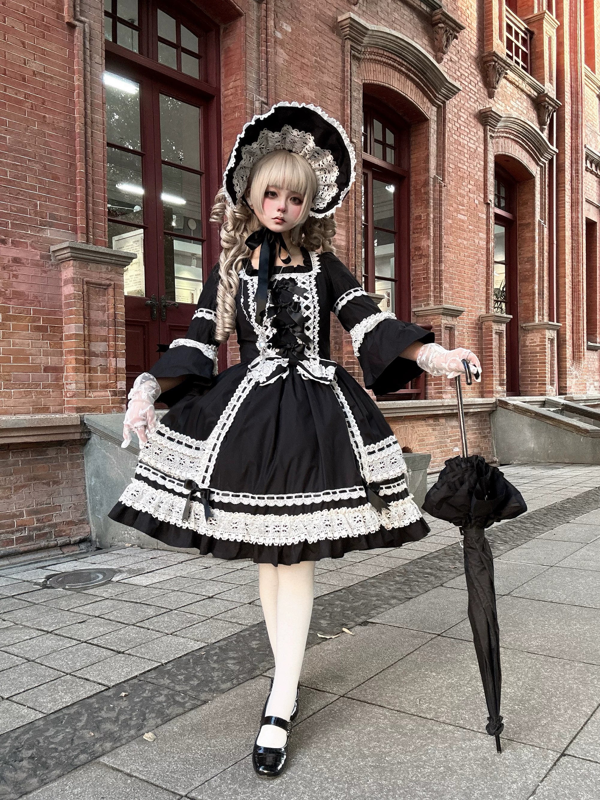 First Otome - Black Old School Lolita OP Dress, Lace Details