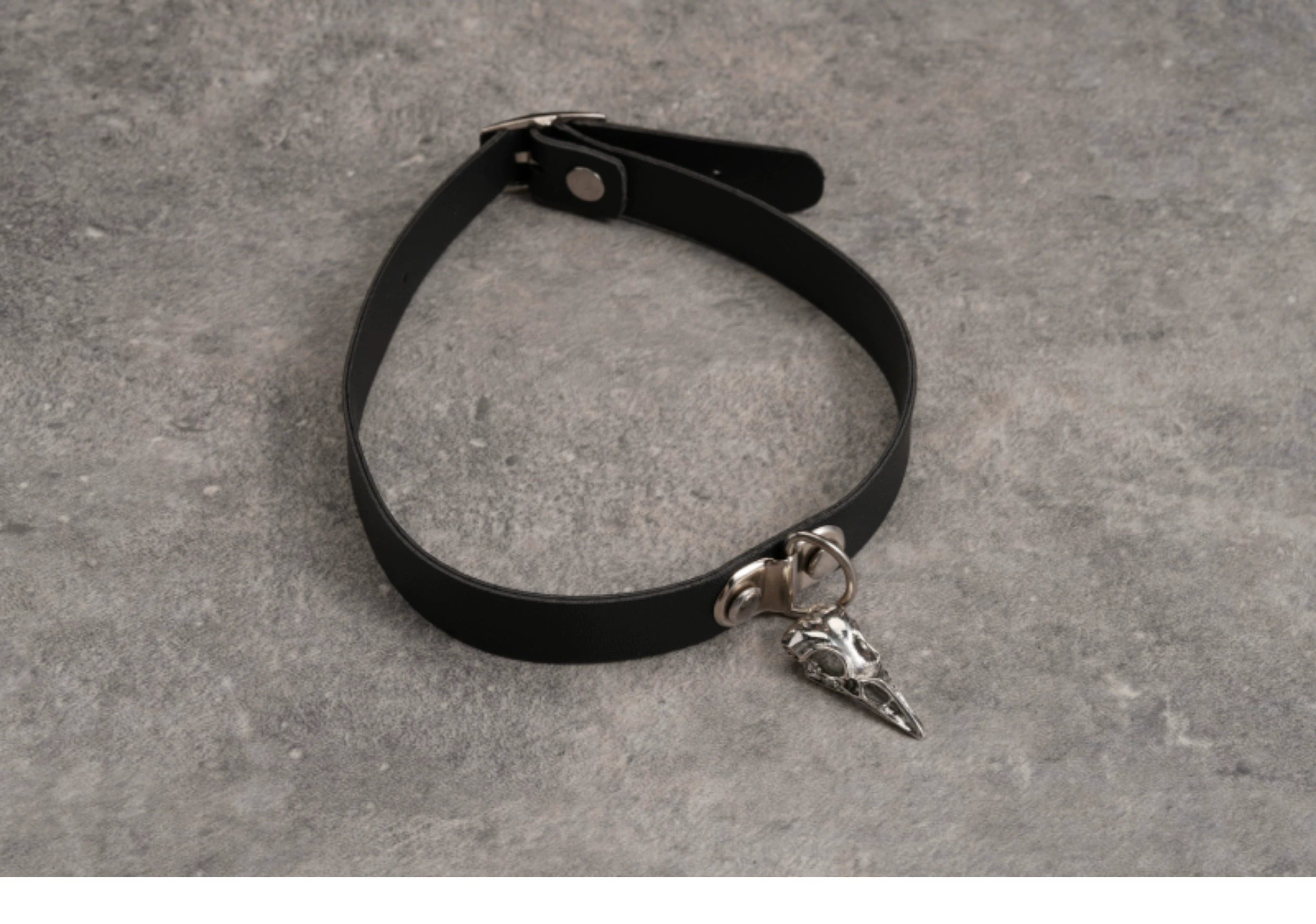 Strange Sugar~Gothic Lolita Choker Faux Leather Heart Pendant Necklace 36642:530620