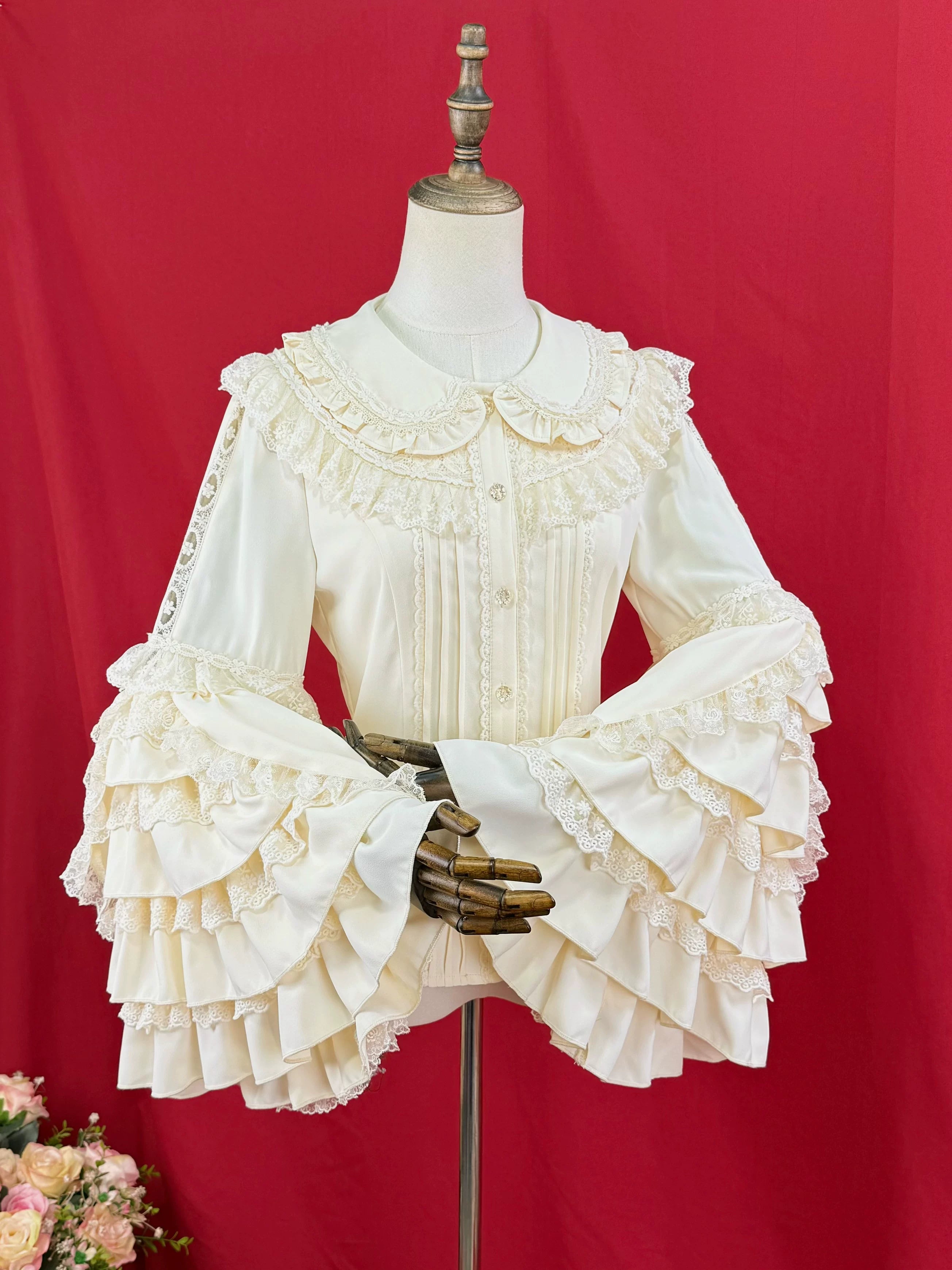 Snow Mochi - Classic Lolita Hime Sleeve Shirt, Lace Accent 44497:811304