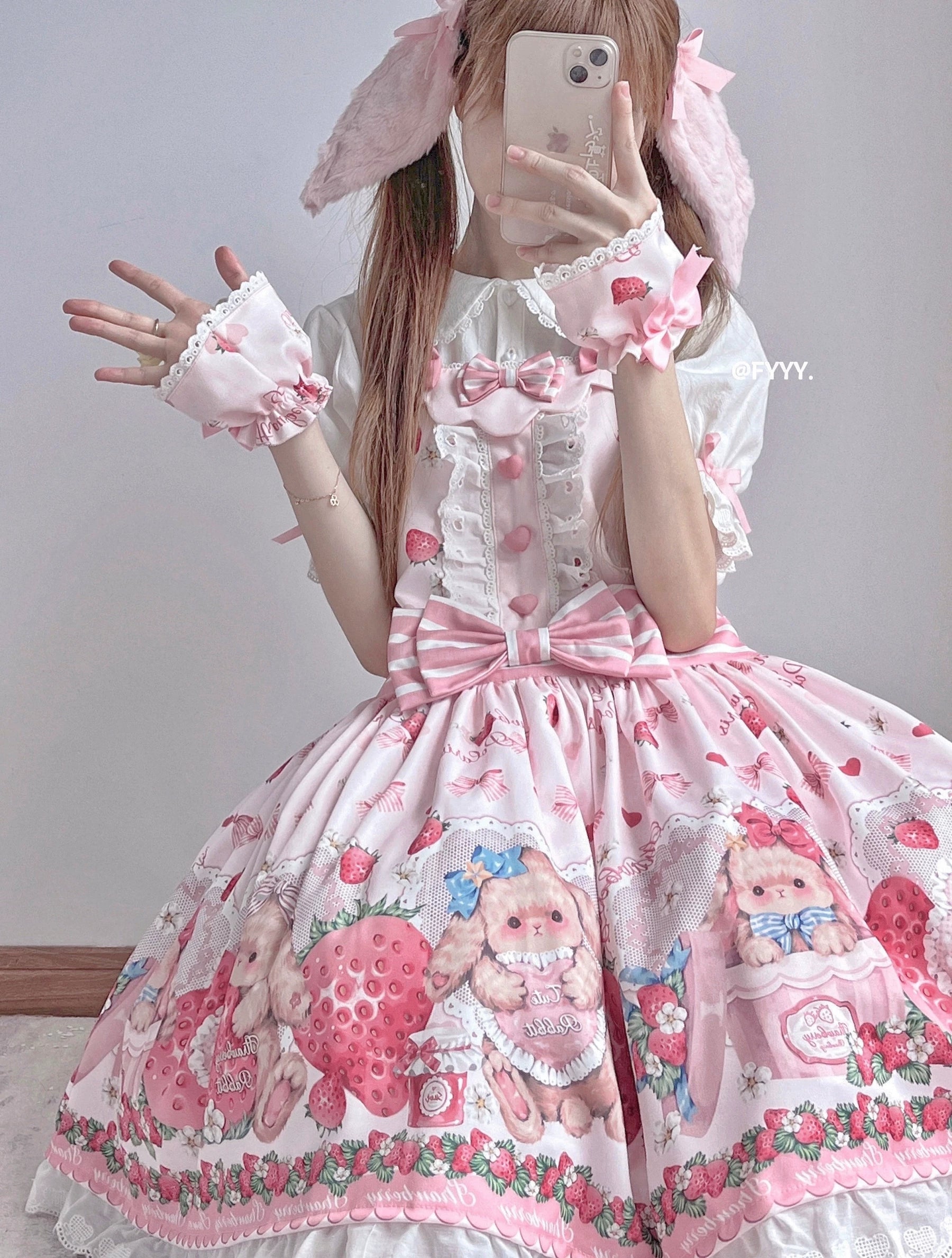 Rabbit Berry Gift Box - Sweet Lolita Cotton Shirt, Peter Pan Collar 44491:810924