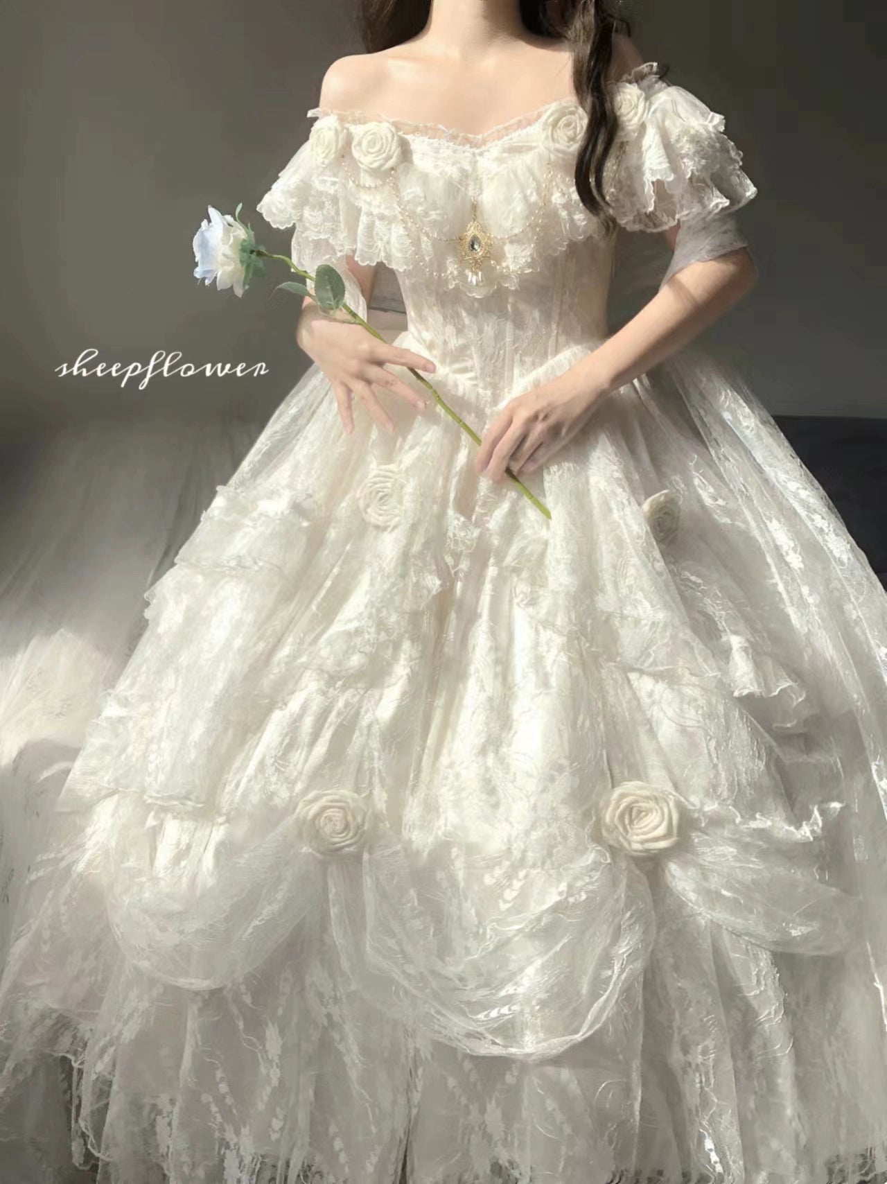 Meowing and fruity - Tana Manor - Classic Lolita OP Dress, Floral Decoration S Lace white