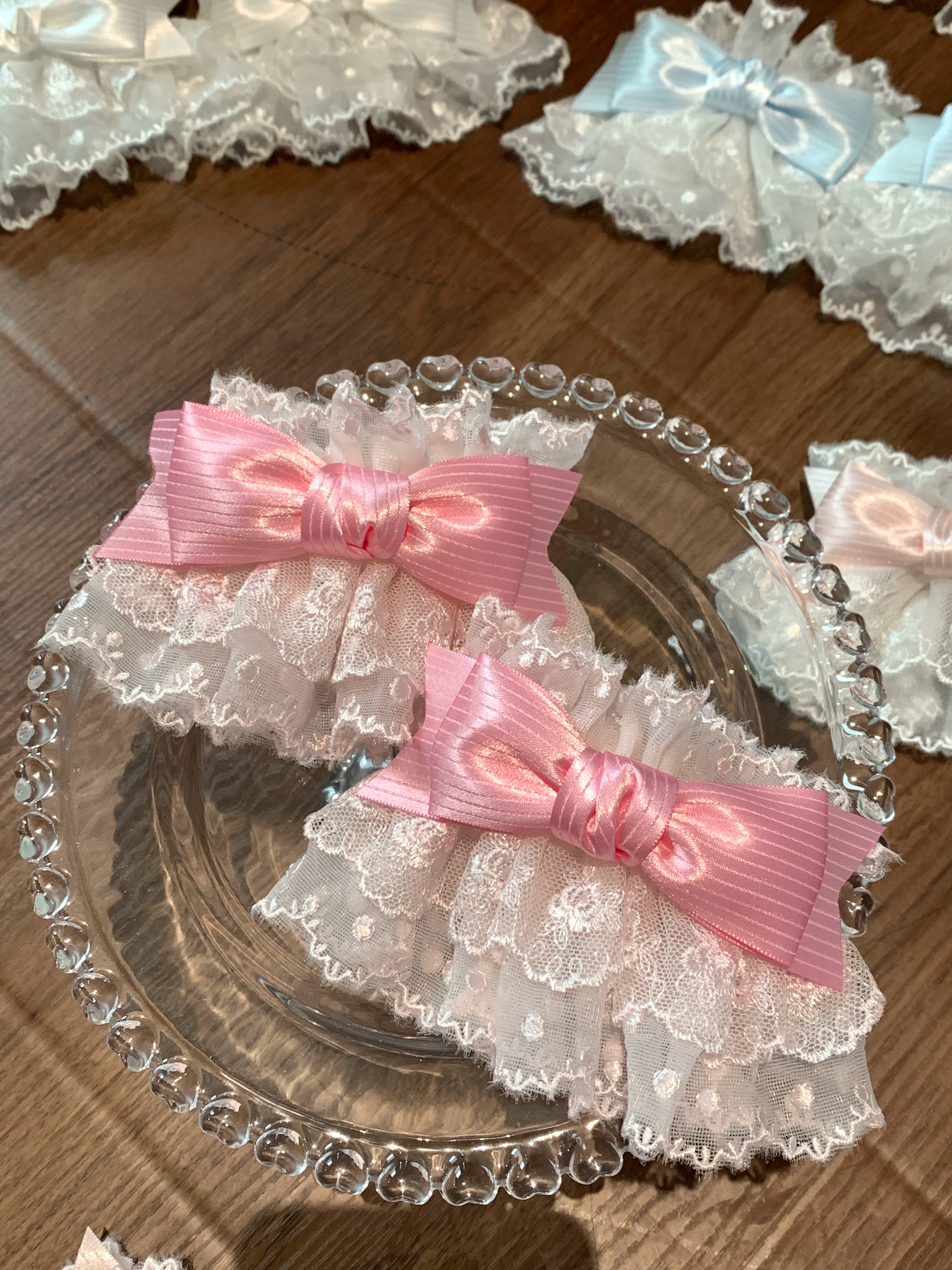 Roji Roji - Sweet Lolita Lace Bow Cuffs, Elastic Wrist Suitable Wrist Circumference 15-30cm Pink Lace With Pink Bow