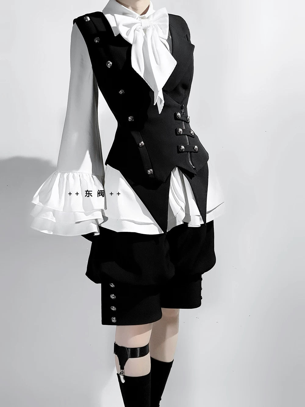 Ashes - Vintage Ouji Lolita Blouse and Shorts Set