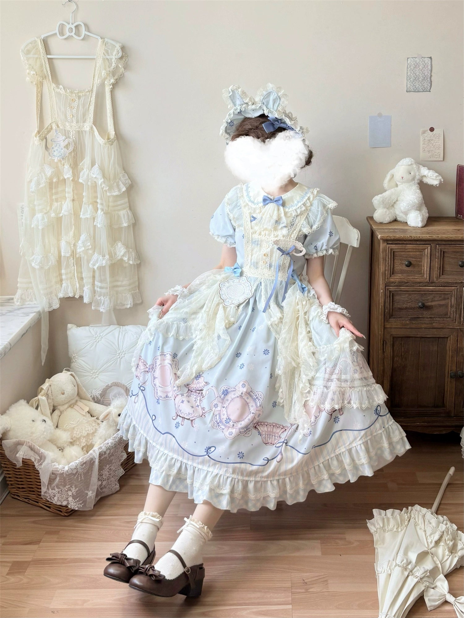 Uncle's Workshop - Veronica Spring Tea - Plate Printed Sweet Lolita Dress