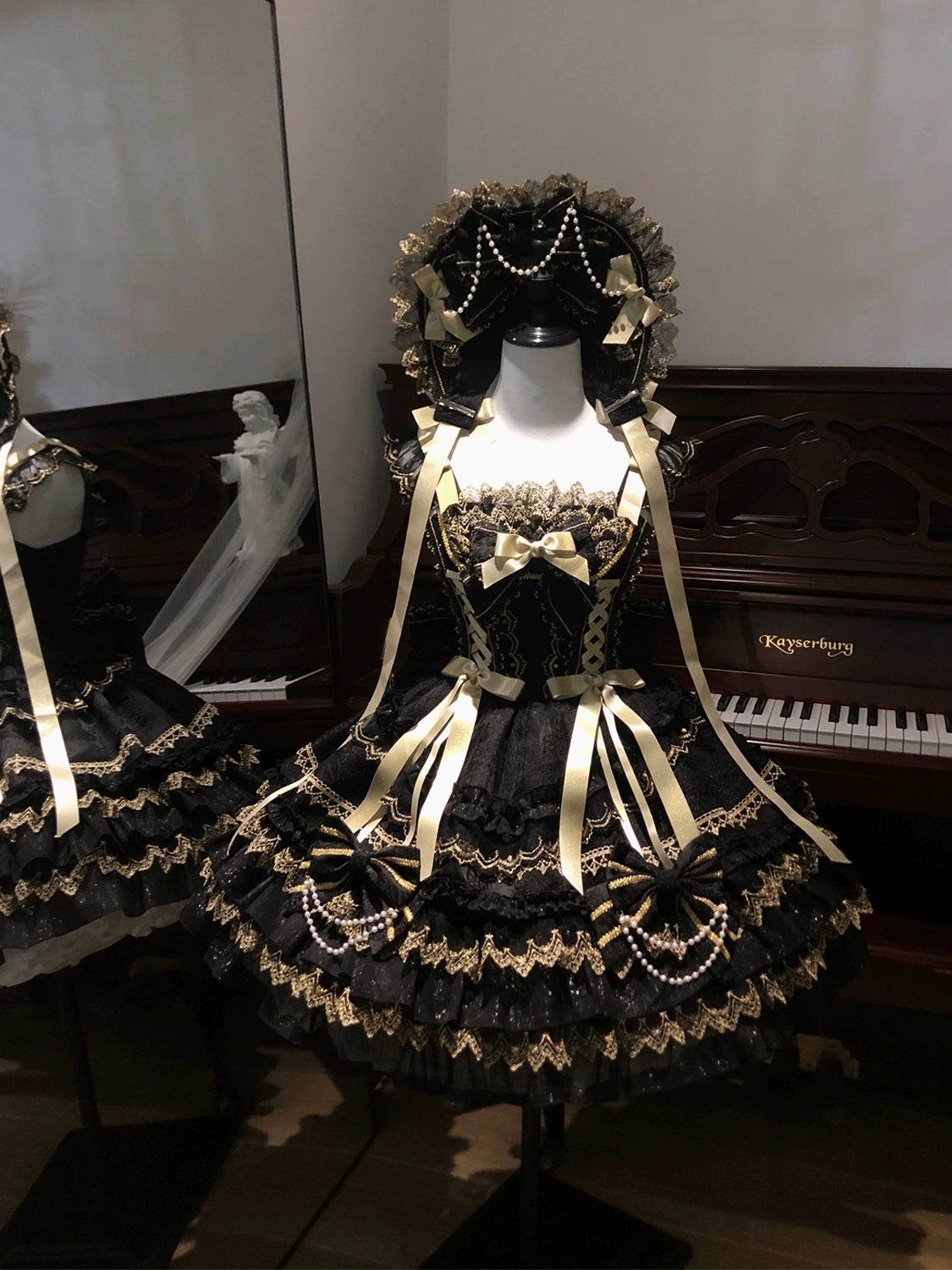 Hanguliang - Gilded Memories - Princess Lolita Jumper Dress, Tiered Ruffles Black BNT Only (one size / choose M) S
