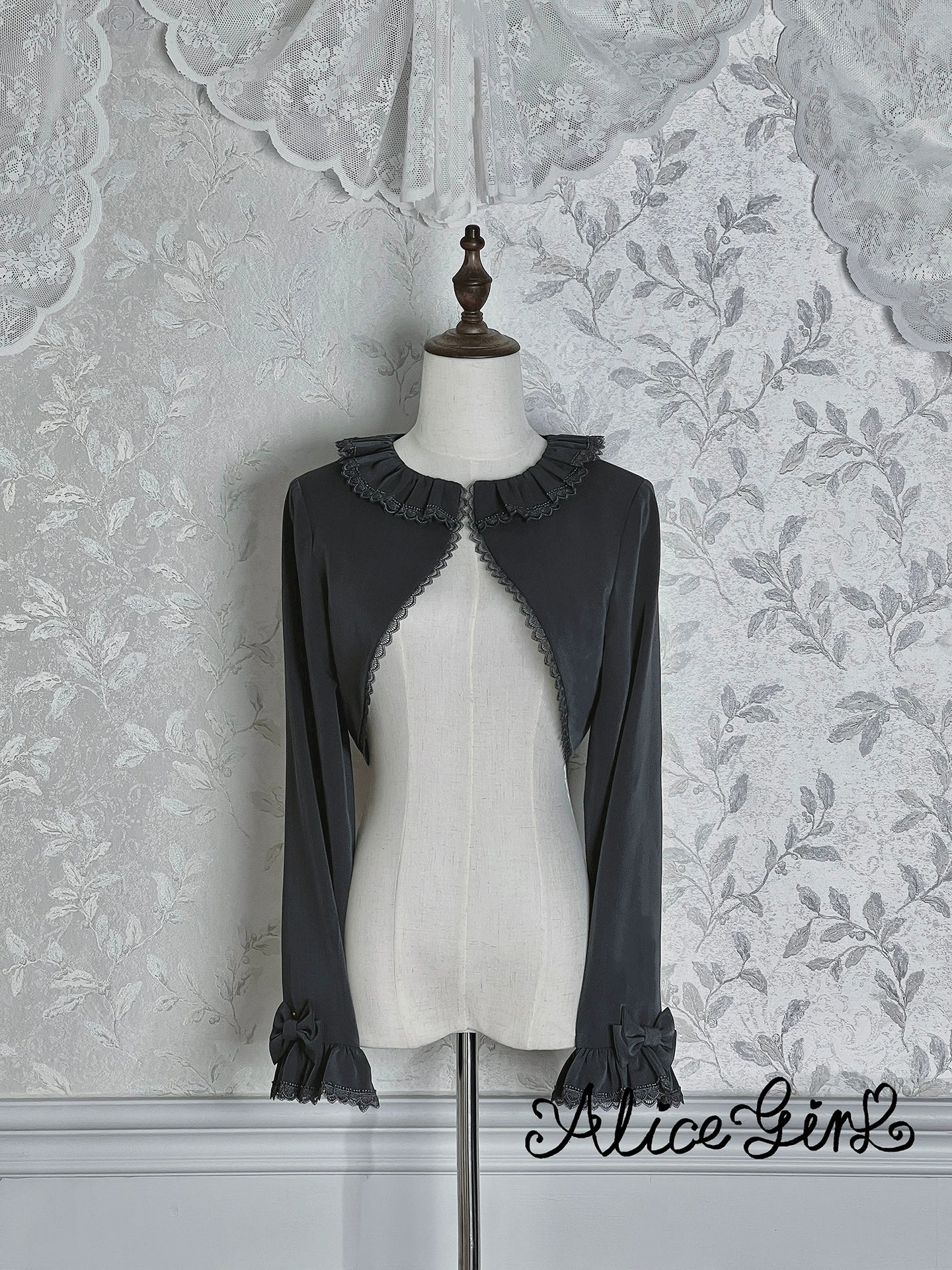 Alice Girl - Duke of Victoria - Classic Lolita Long Sleeve Bolero (Gray / L M S XL XS) 44094:795282