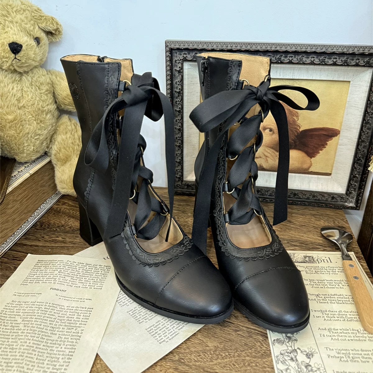 Angel Floral Wall - Classic Lolita Straps Ankle Boots, Side Zipper (Black / 35 36 37 38 39 40) 45766:861588