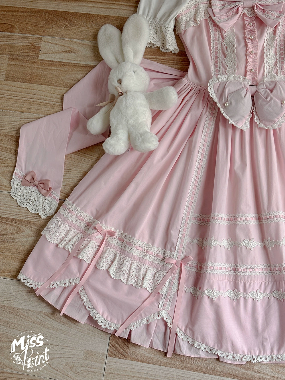 Vintage Petal Rabbit - Cotton Old School Lolita JSK Dress With Petal-Shaped Hem 43136:769635