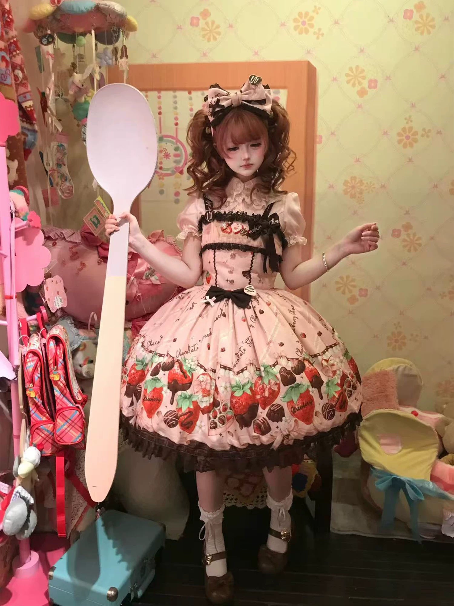 Strawberry Chocolate Lovers - Kawaii Lolita Embroidered Printed Dress