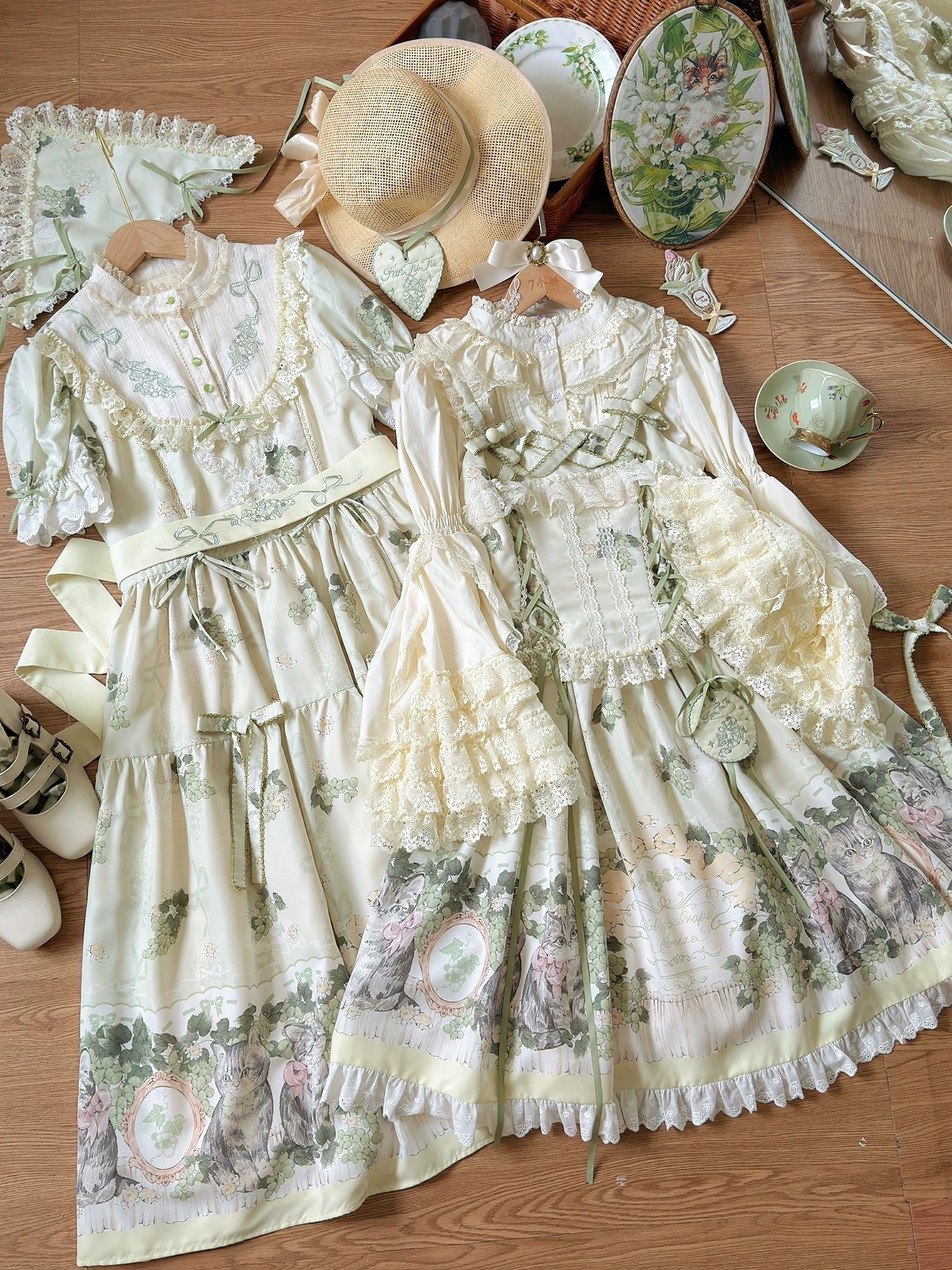 Grape Garden Cat - Classic Lolita Printed JSK Dress, Short Sleeve OP