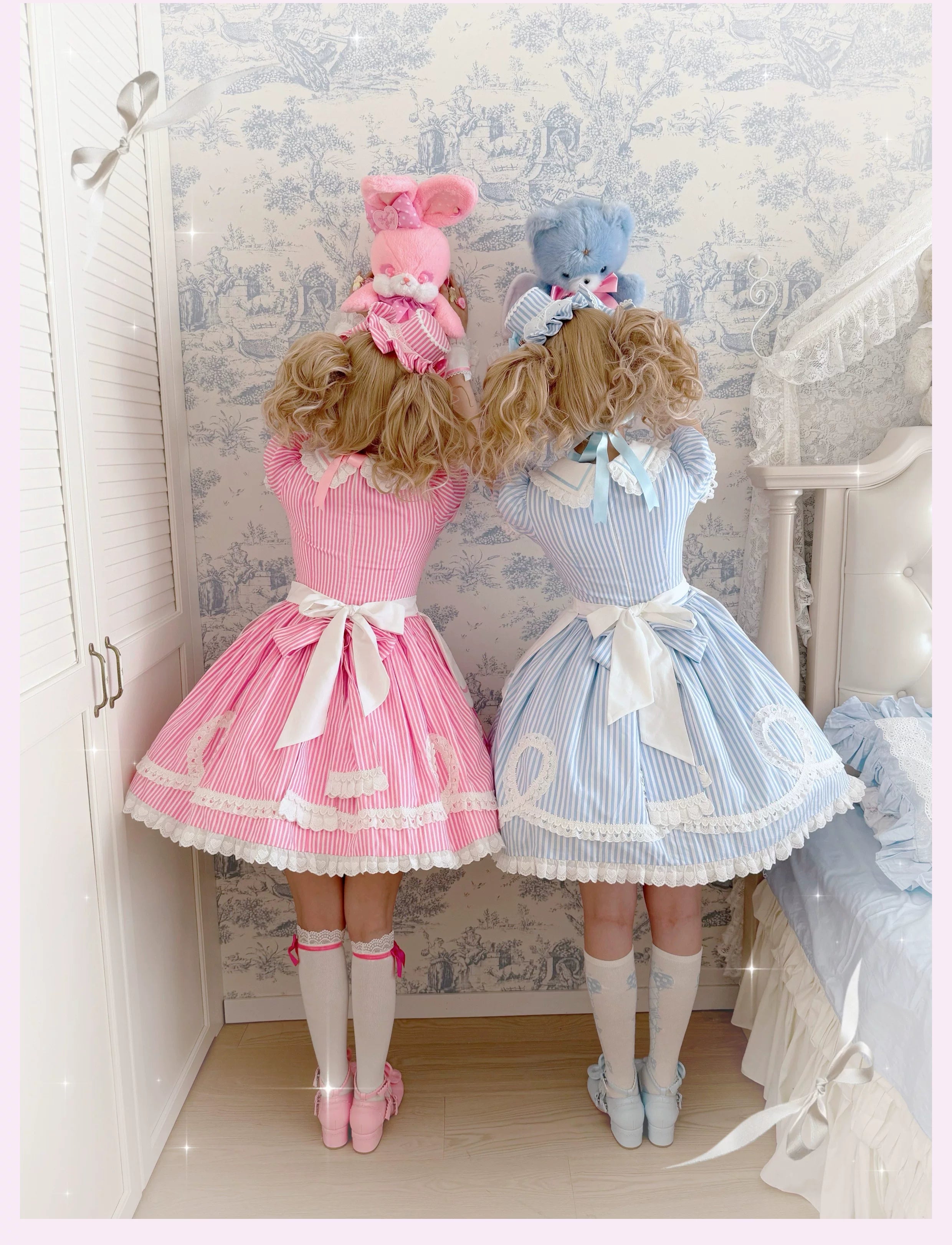 Candy Shop Manager - Old School Lolita Striped OP Dress, Detachable Apron