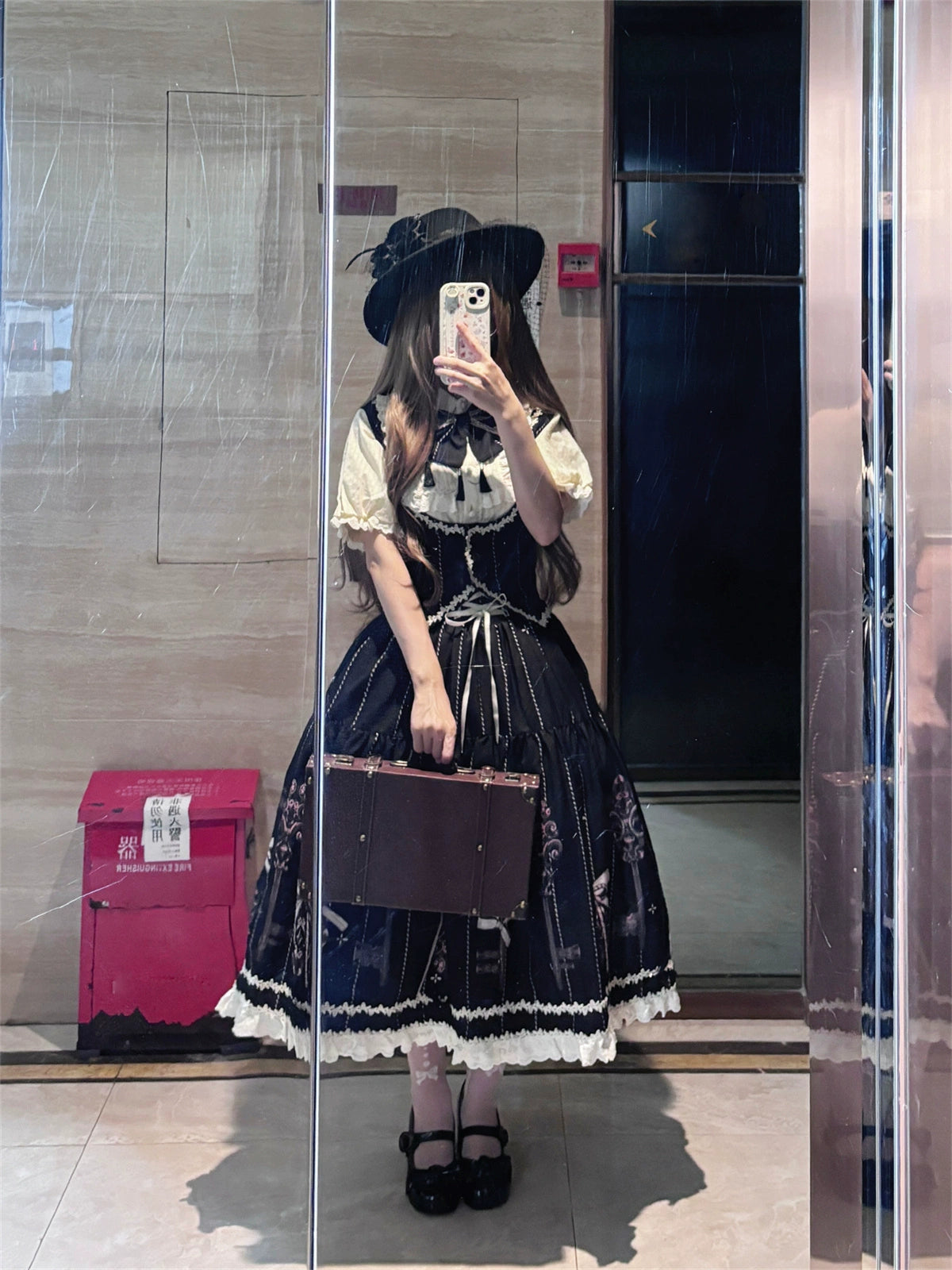 Uncle's Workshop - Secret Key - Classic Lolita Dress Suit, Key Print 43925:790941