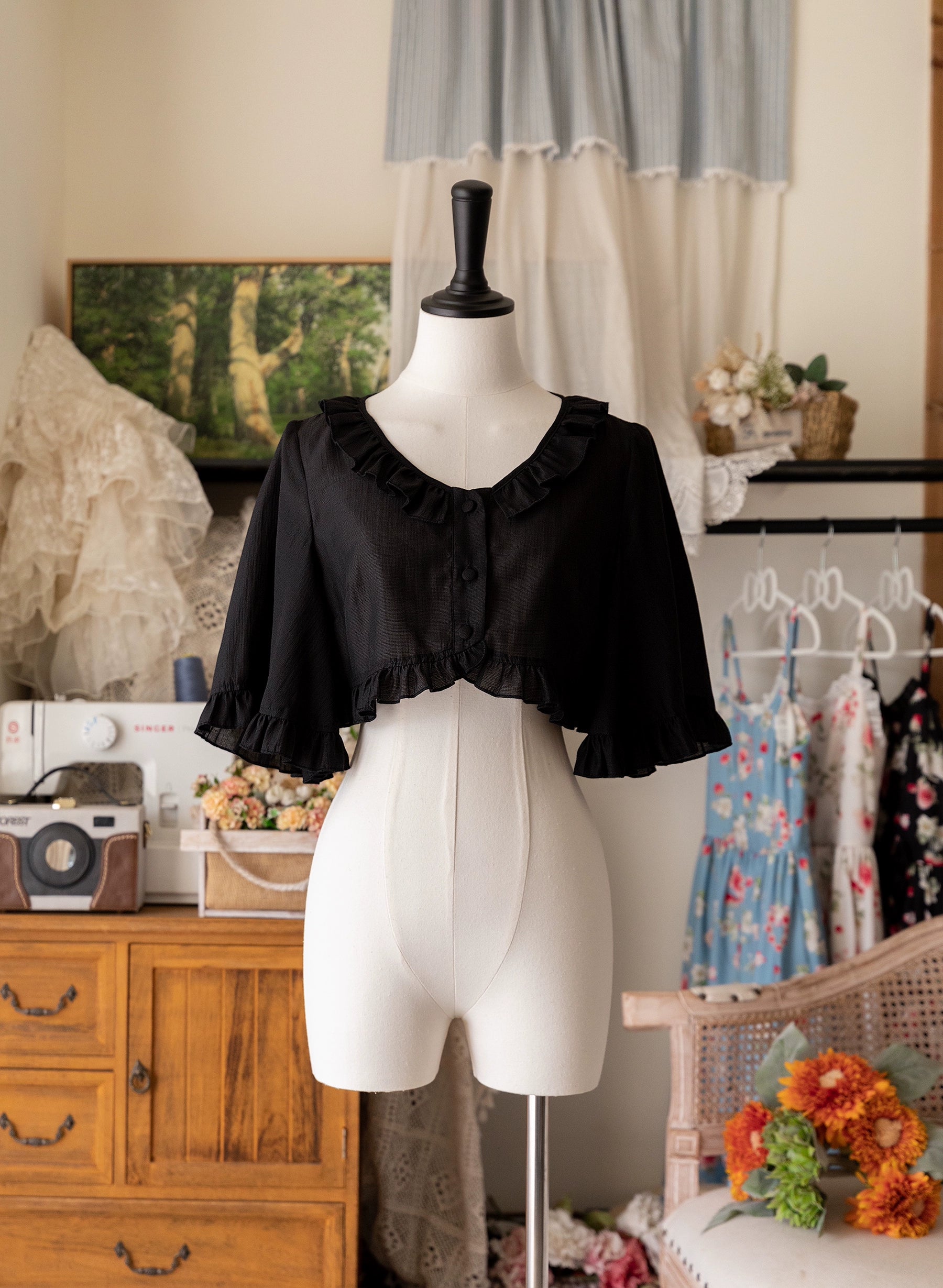 Forest Wardrobe - Summer Berry Picture Book - Elegant Lolita Thin Cardigan Ruffled Sleeve Innerwear Solid Color S black