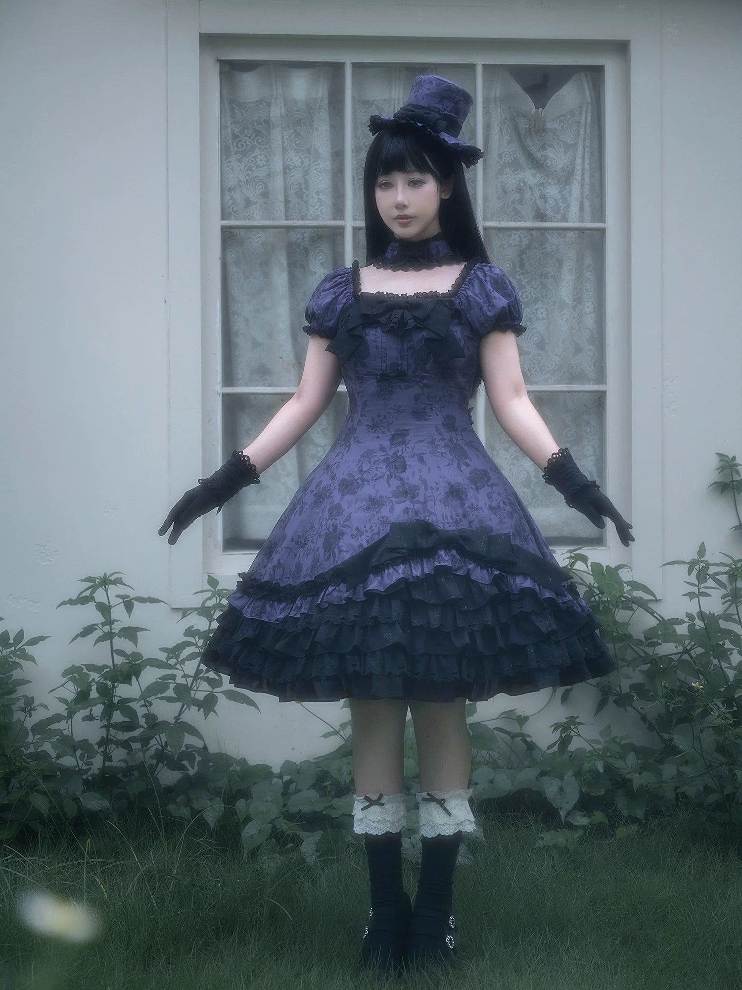 Bliss Bouquet - Cotton Old School Lolita Dress, Rose Print and Layered Hem 45656:857127
