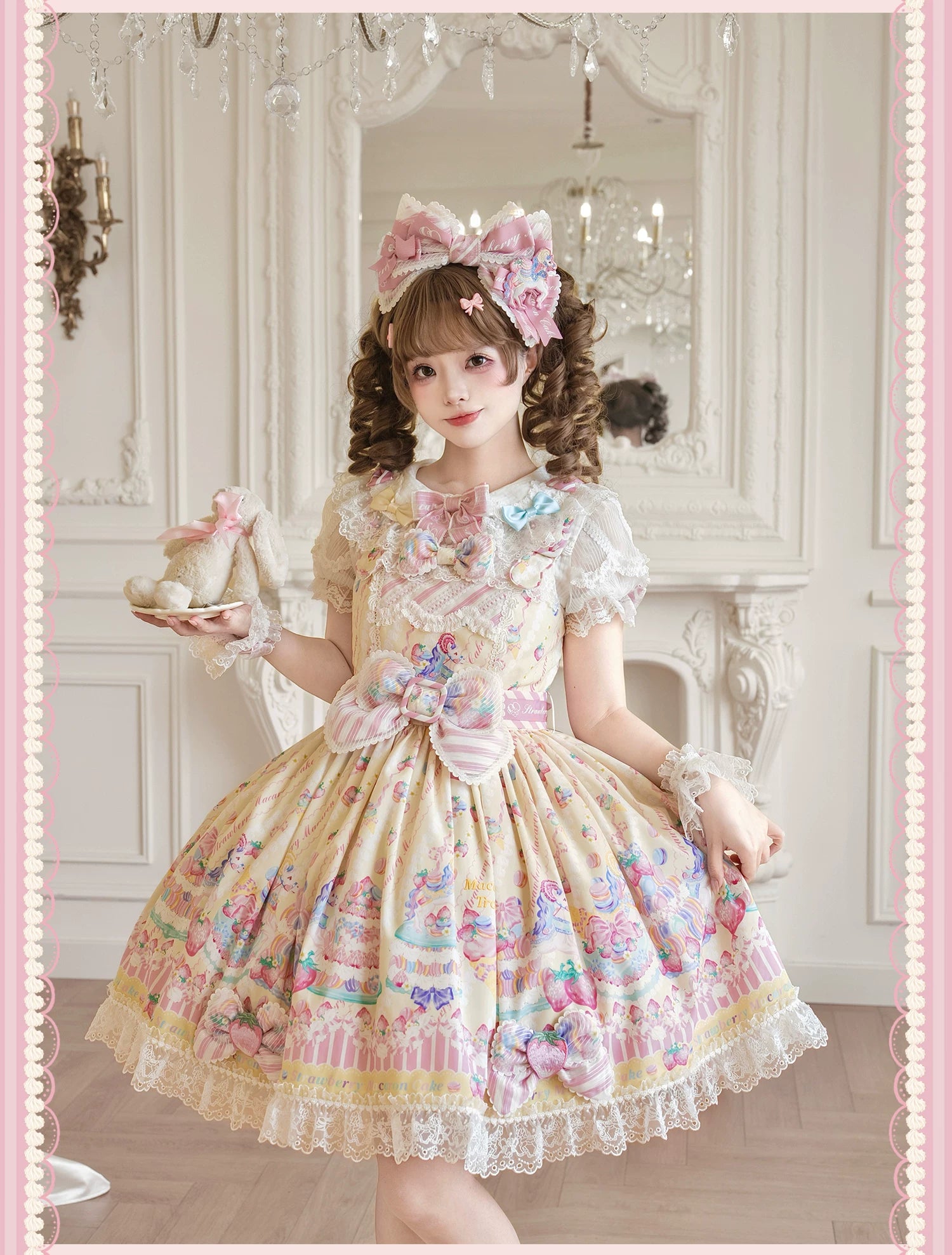 Macaron - Sweet Lolita Short Sleeve Shirt, Lace & Bow Details
