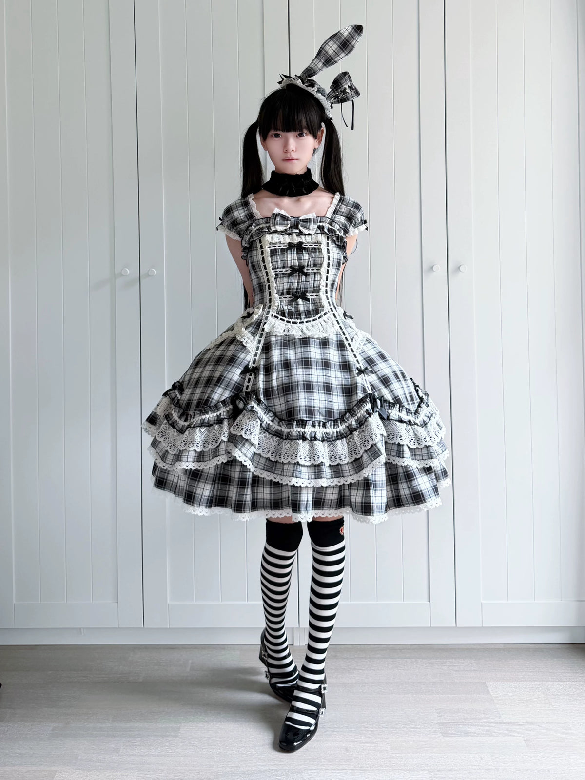 Plaid Lace Bunny - Old School Lolita Plaid OP Dress, Lace Trim (L M S XL XS / Pre-order) 45992:871309
