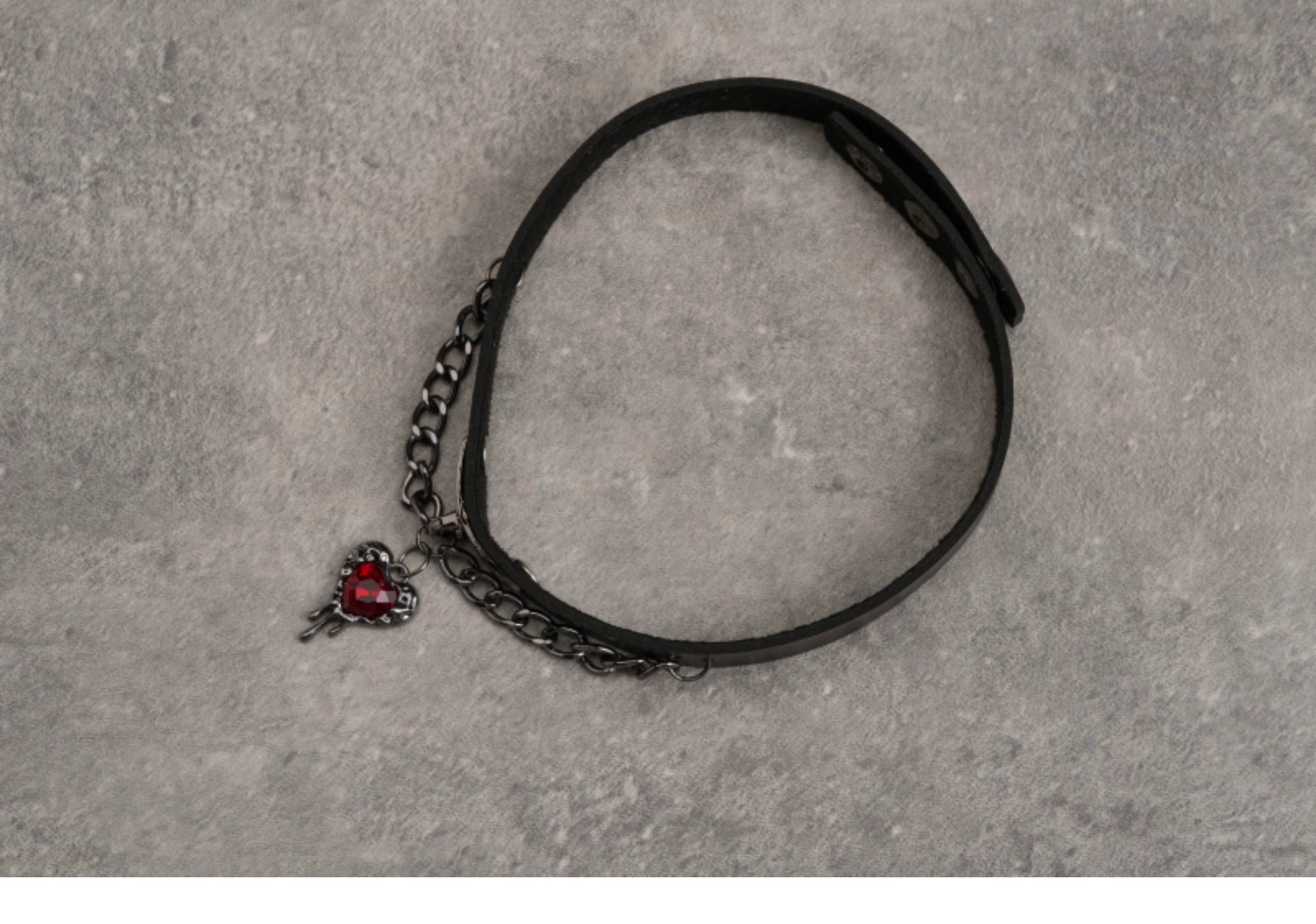 Strange Sugar~Gothic Lolita Choker Faux Leather Heart Pendant Necklace 36642:530636