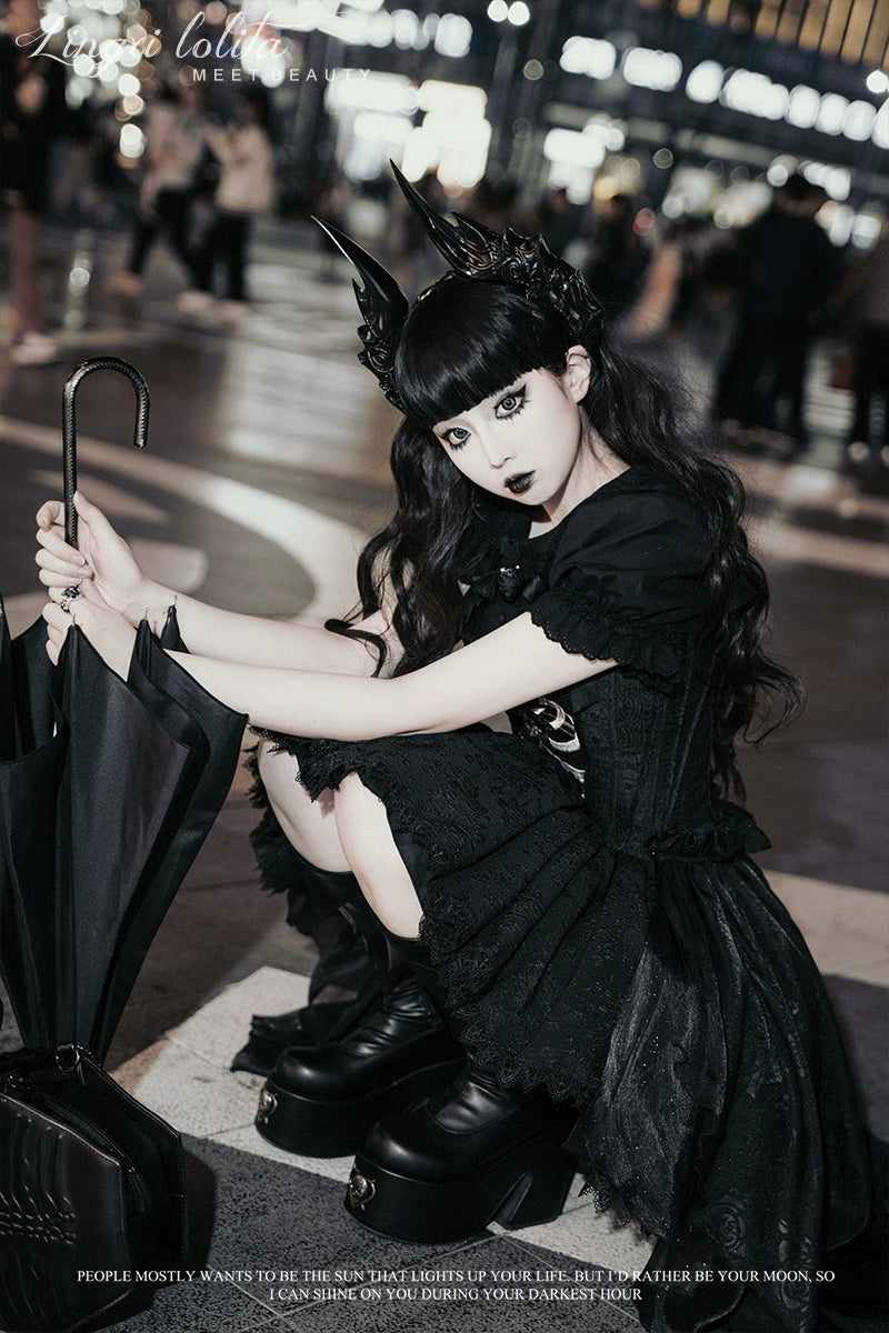 Lingxi Lolita - Bone island Gothic Lolita Corset Goth Blouse Skirt Set