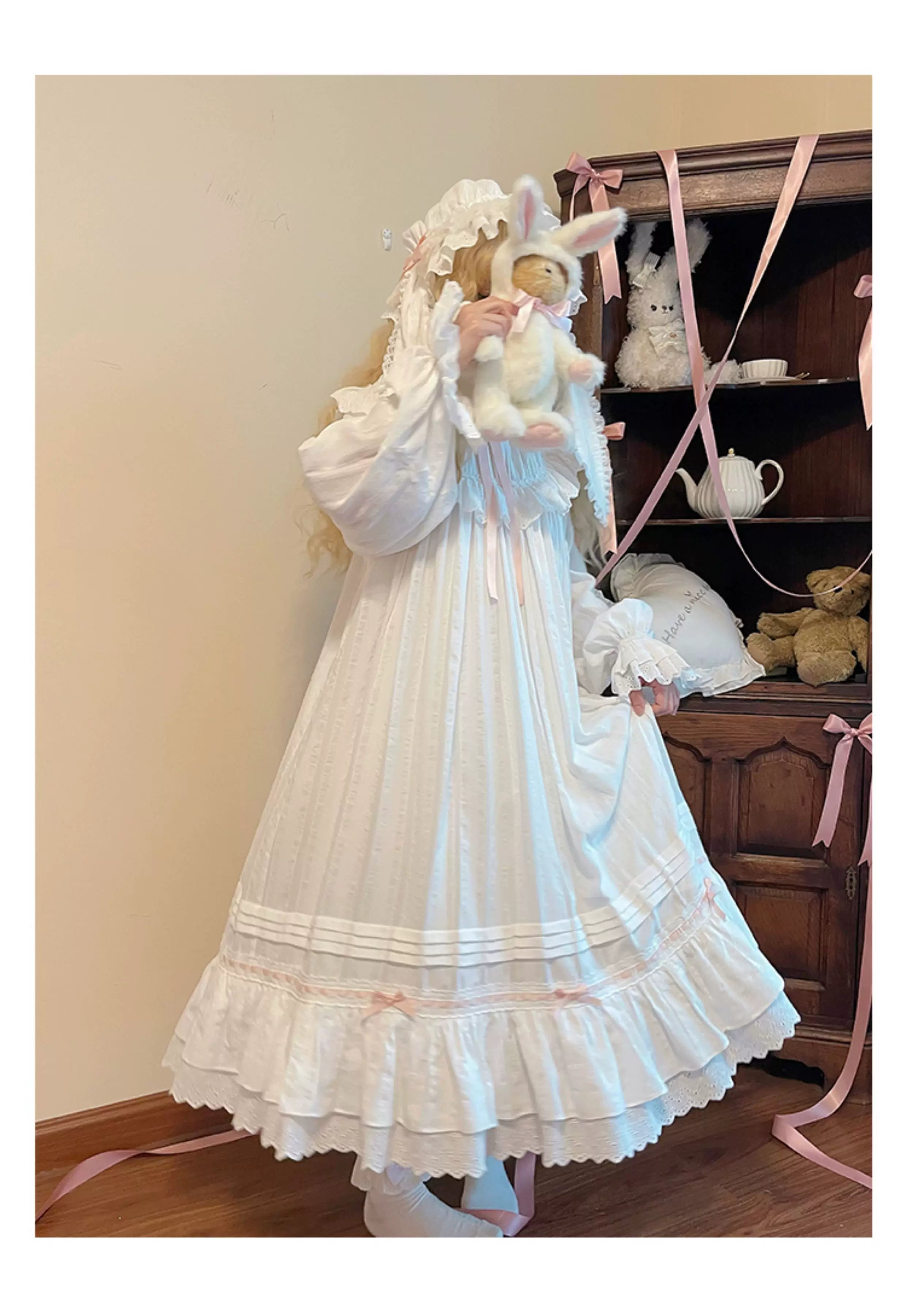 Lop-Eared Bunny Dream - Vintage Lolita Doll-like Nightdress, Ruffles & Bow