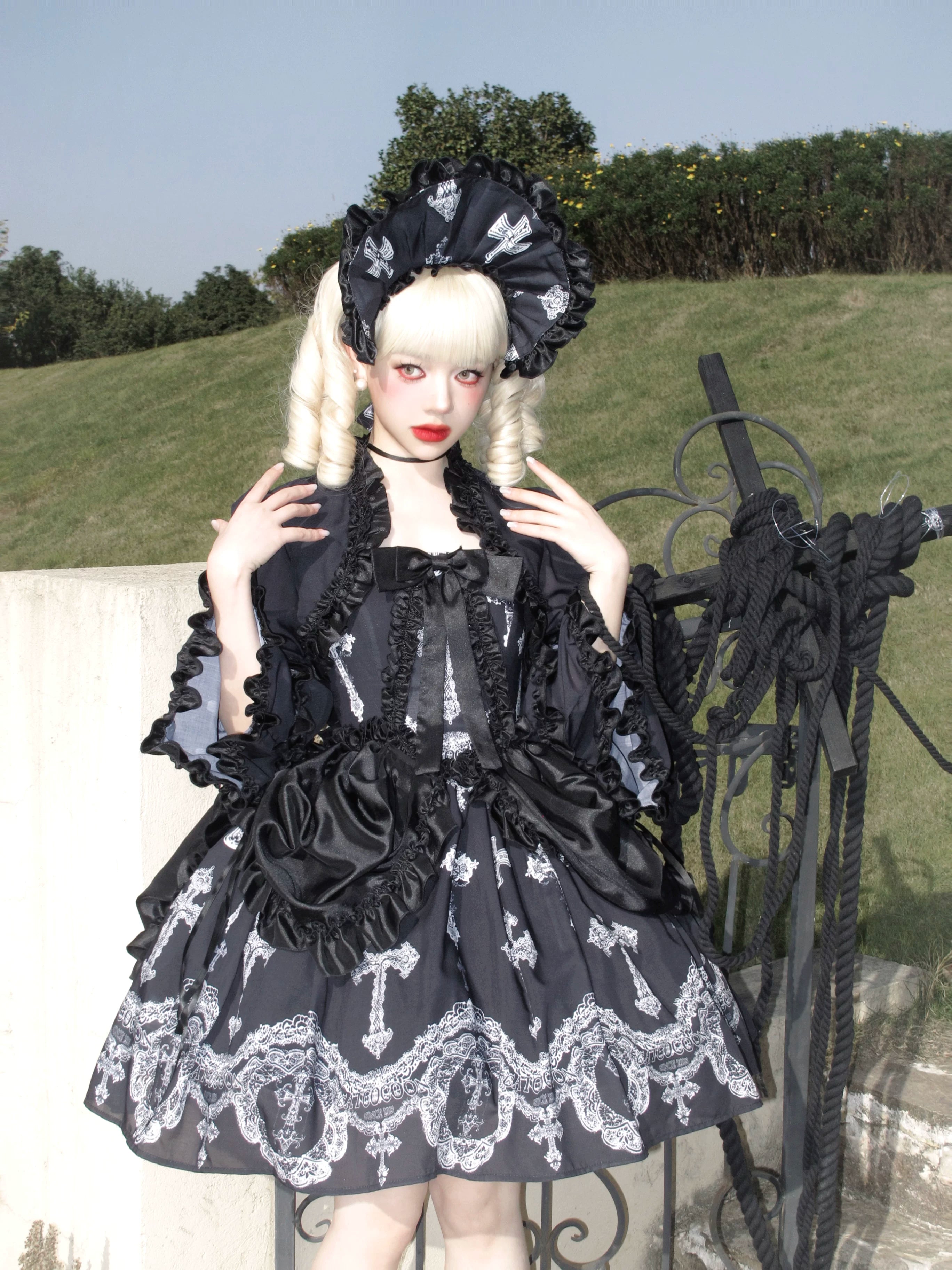 Lace Cross - Gothic Lolita BNT, 3D Cross Decorated Gloves 44544:812034