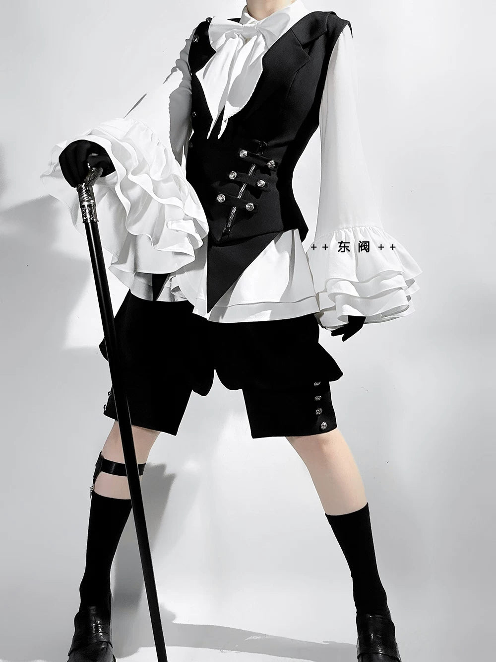 Ashes - Vintage Ouji Lolita Blouse and Shorts Set