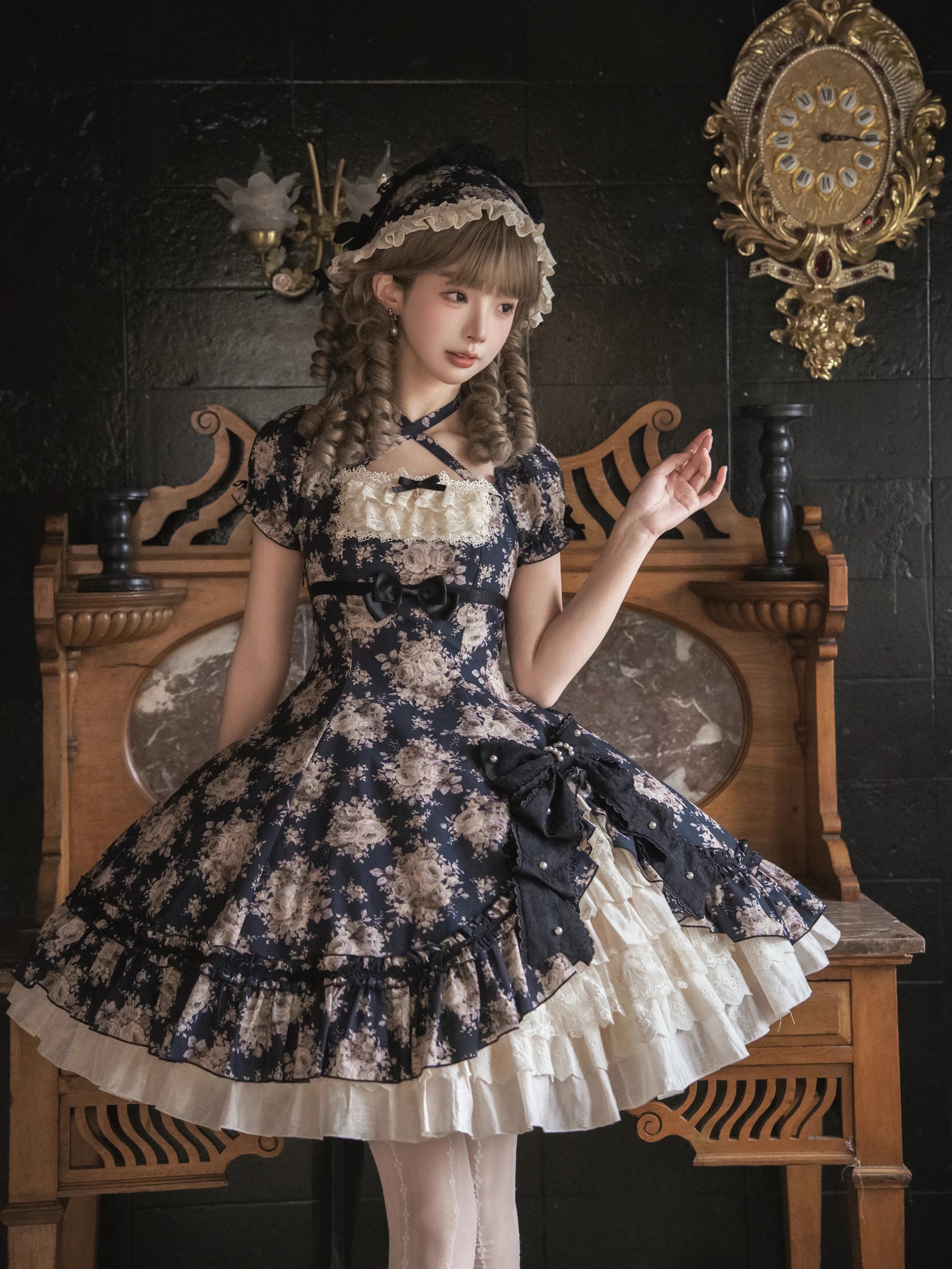 Black Rose - Printed Old School Lolita Dress, Front Opening