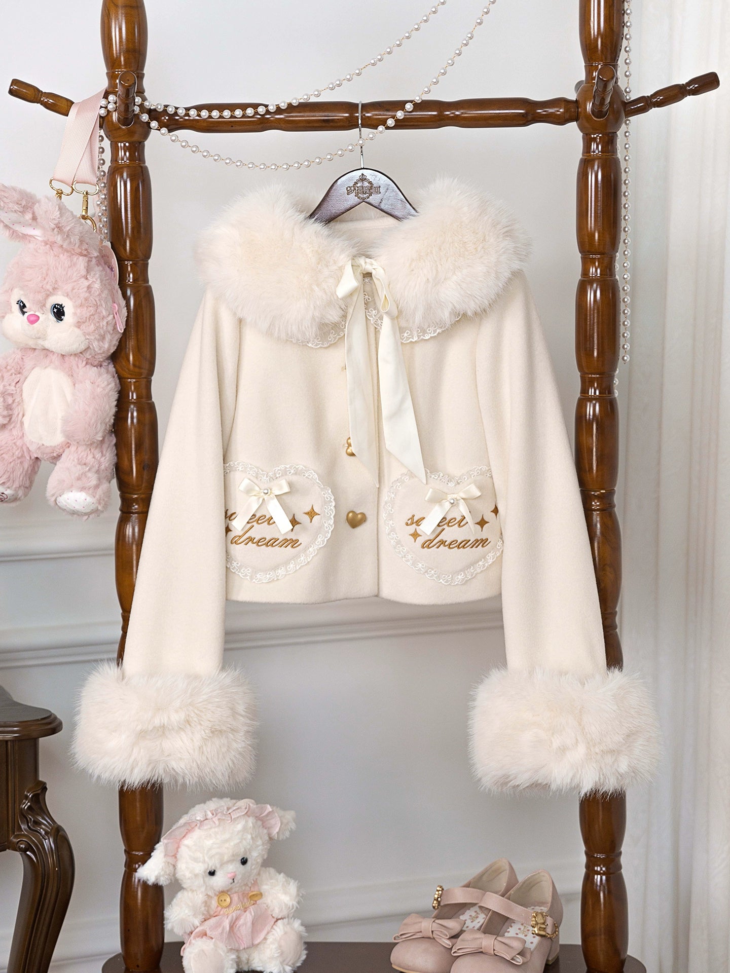 Dream Magic Box - Milk Puff - Winter Fleece-lined Sweet Lolita Coat, Detachable Collar