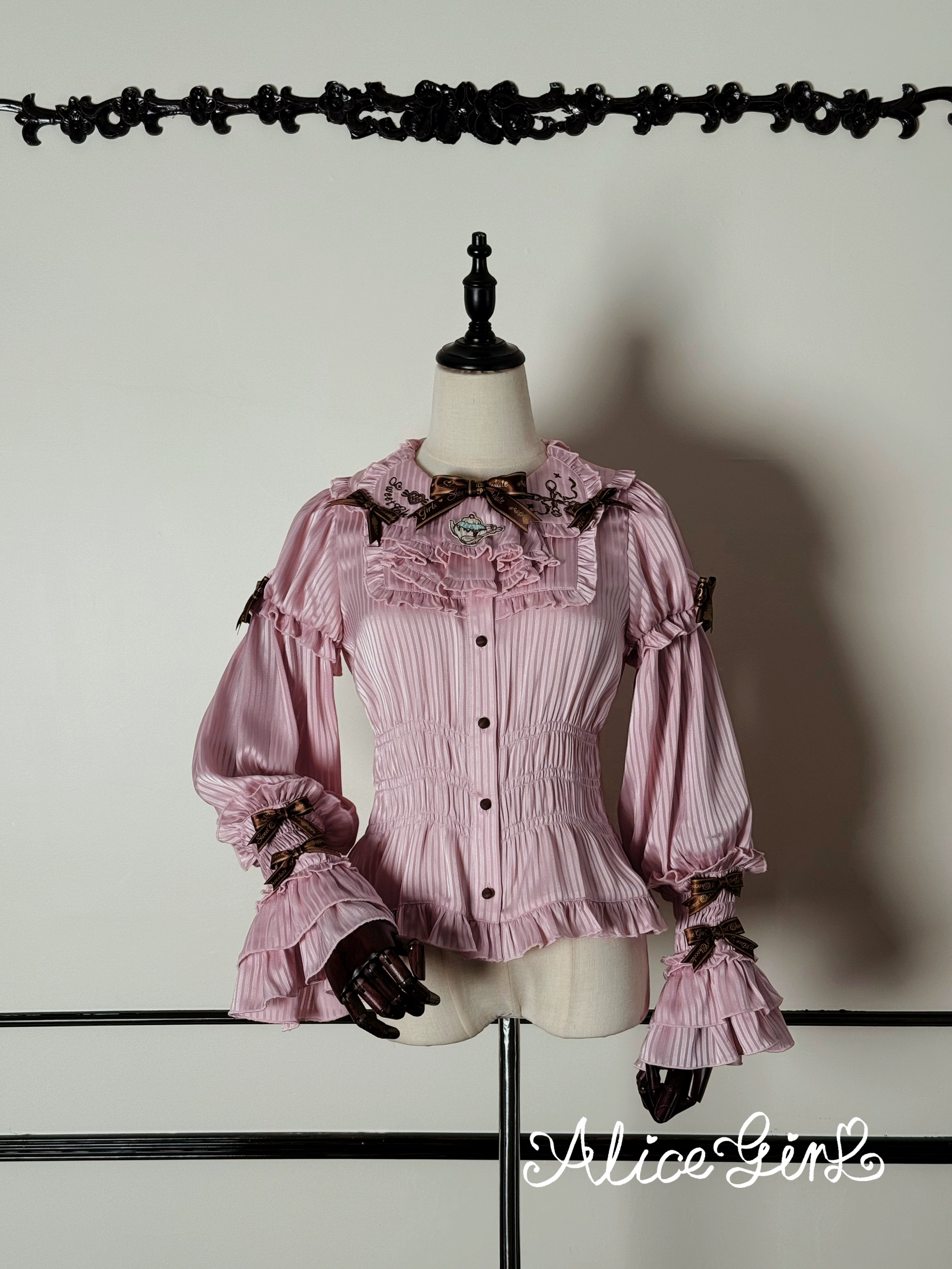 Alice Girl - Bear Chocolate Bar - Kawaii Lolita Blouse, Long Sleeve Pink XS