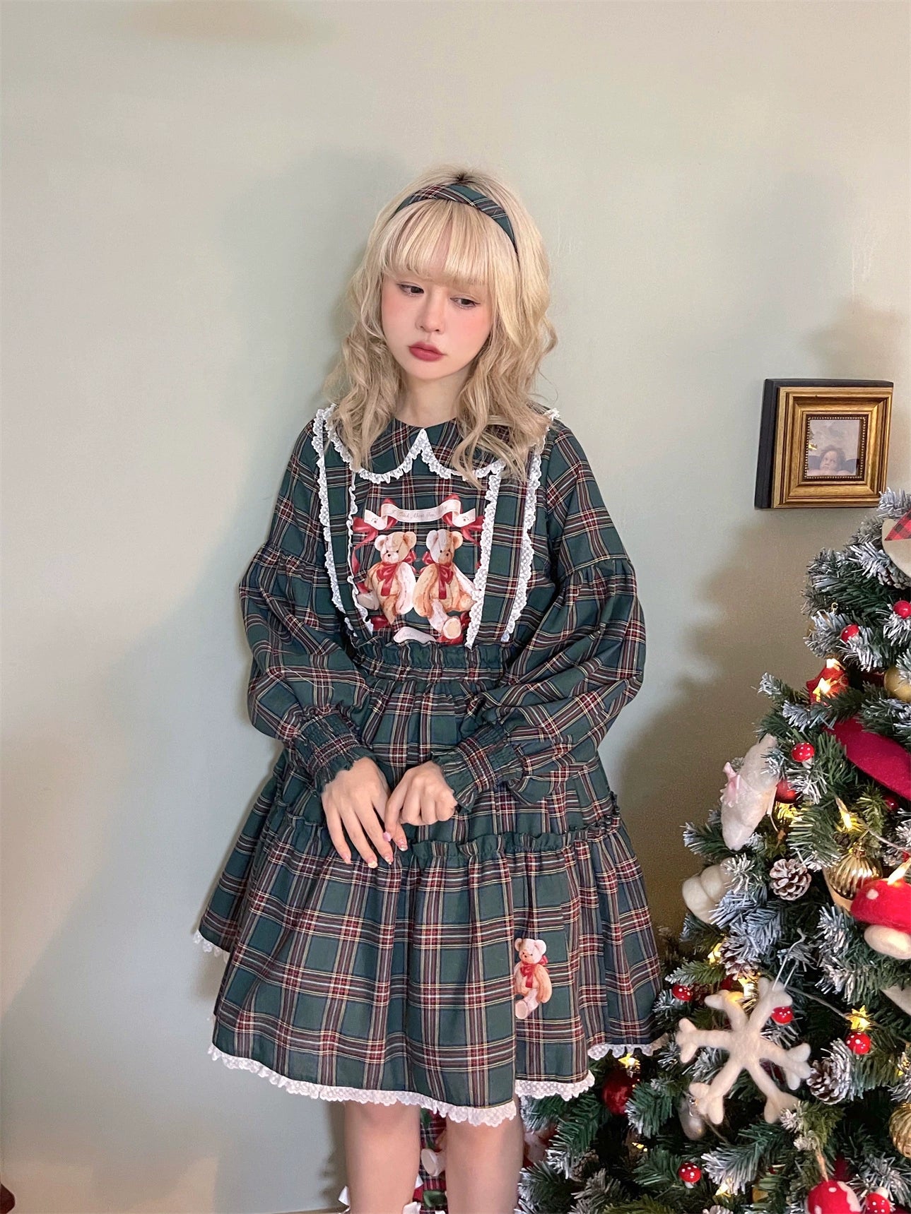 Labeau - Christmas Vintage Lolita Skirts Doll Collar Blouse Plaid Skirt Set Green grid Blouse only