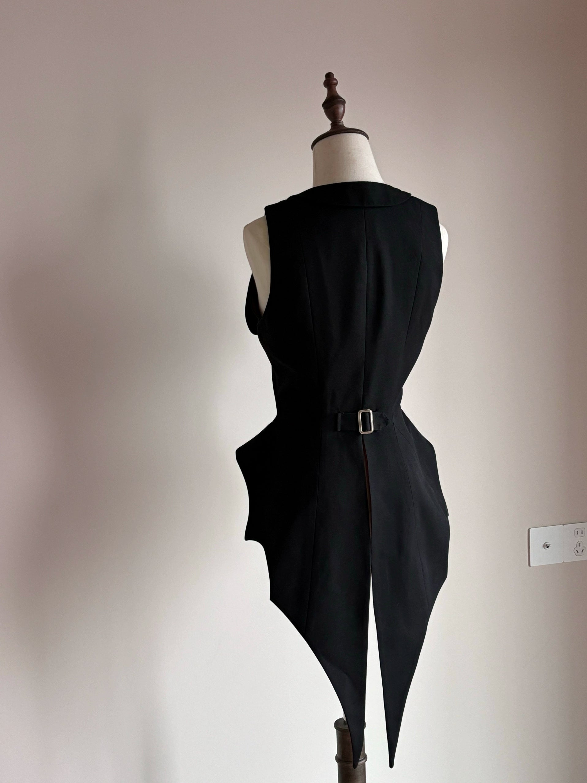 FlowerFairyDaily - Final Nocturne - Black Gothic Lolita Vest, Bat-Wing Shape