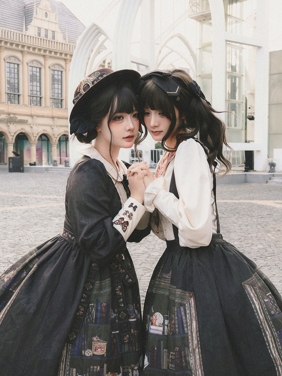 Miss Point - German Bookshelf - Classic Lolita Blouse, Butterfly-Shaped Collar 44025:792002