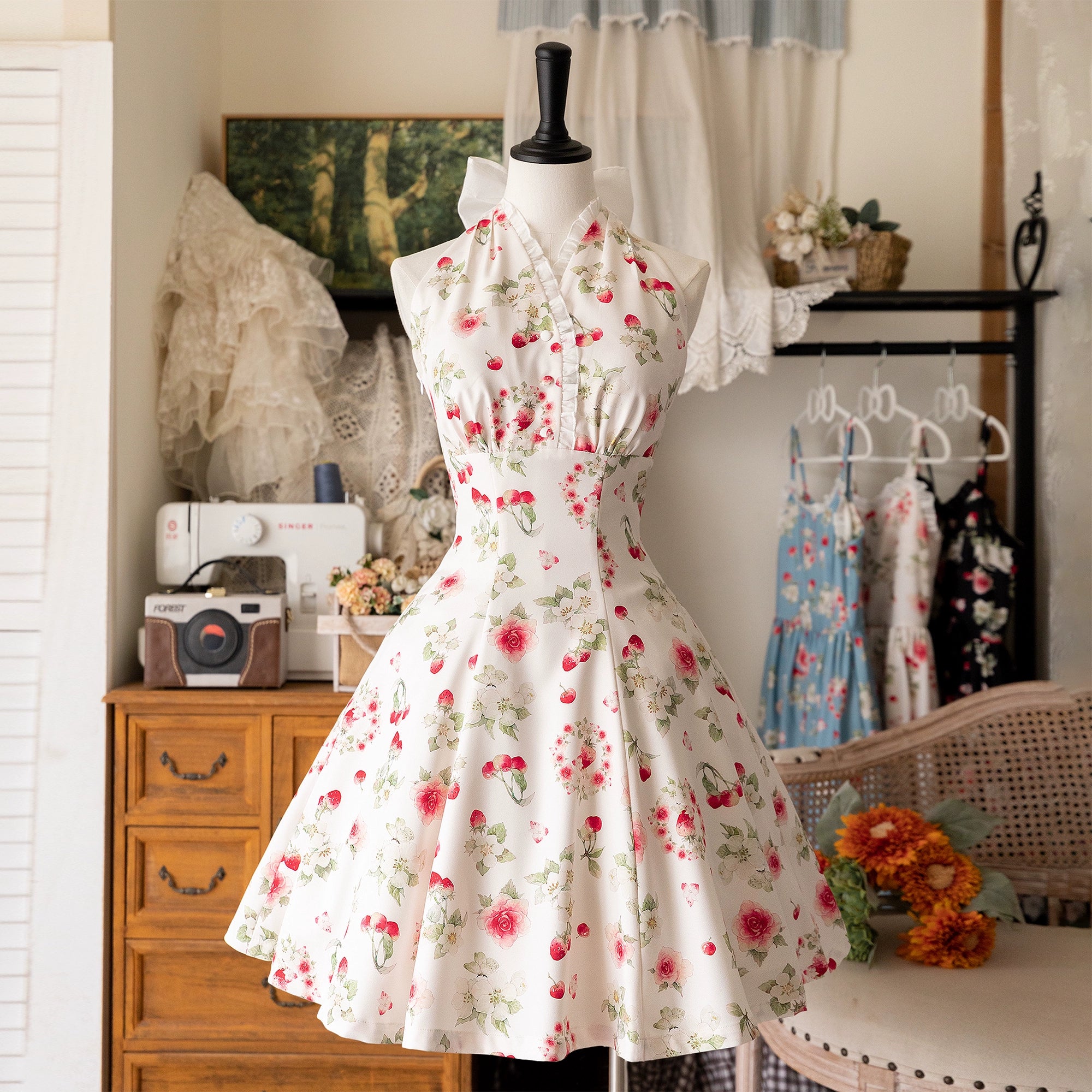 Forest Wardrobe - Summer Berry Picture Book - Elegant Classic Lolita Dress Halter Neckline Floral Print Dress