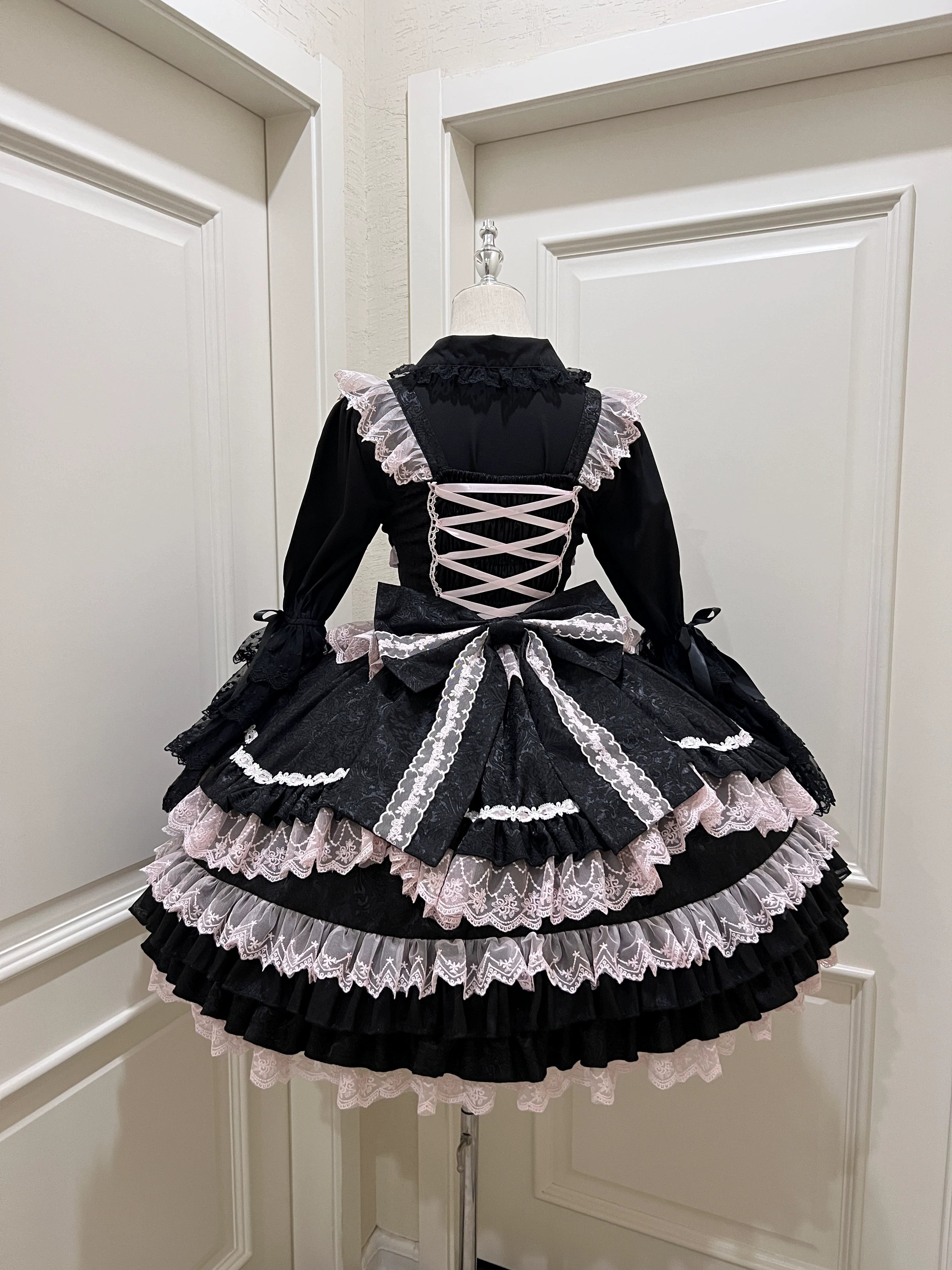 Sugar Girl - Flower Ode - Doll-like Sweet Lolita Jumper Dress Black and Pink JSK + Bow Trailing S