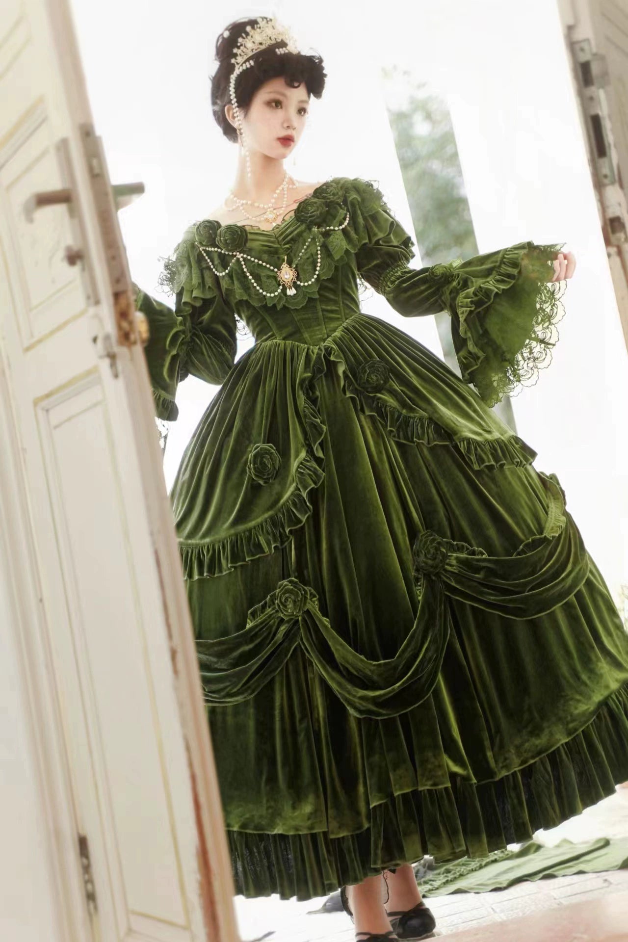 Meowing and fruity - Tana Manor - Classic Lolita OP Dress, Floral Decoration